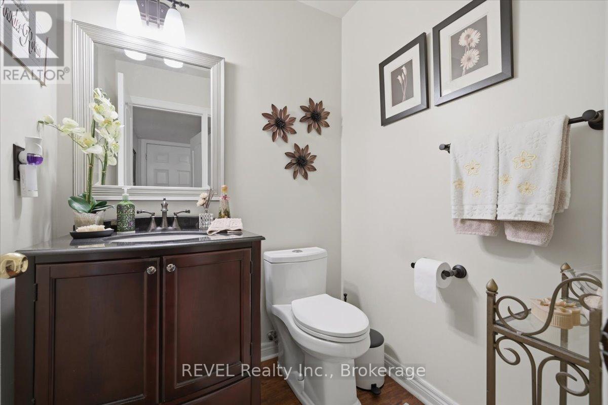 4819 Bloomburg Drive, Mississauga, Ontario  L5M 7K4 - Photo 29 - W13574378