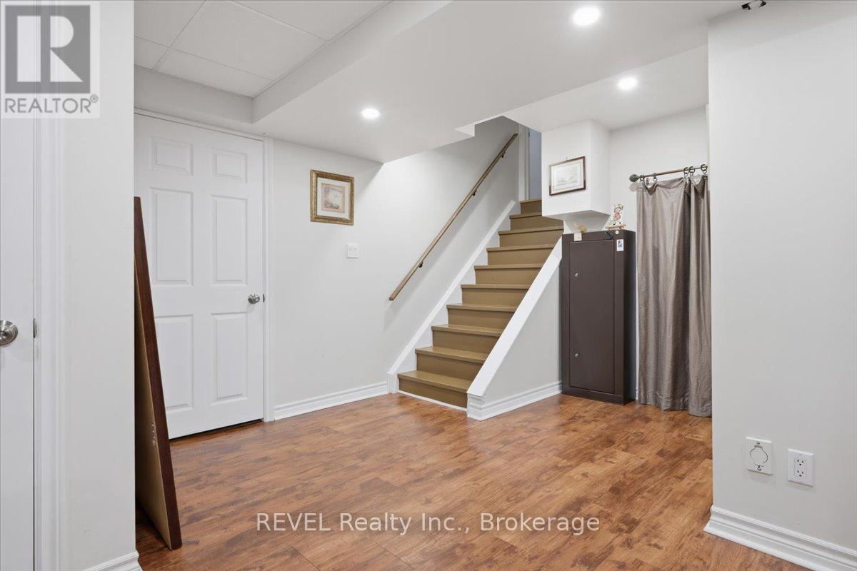 4819 Bloomburg Drive, Mississauga, Ontario  L5M 7K4 - Photo 30 - W13574378
