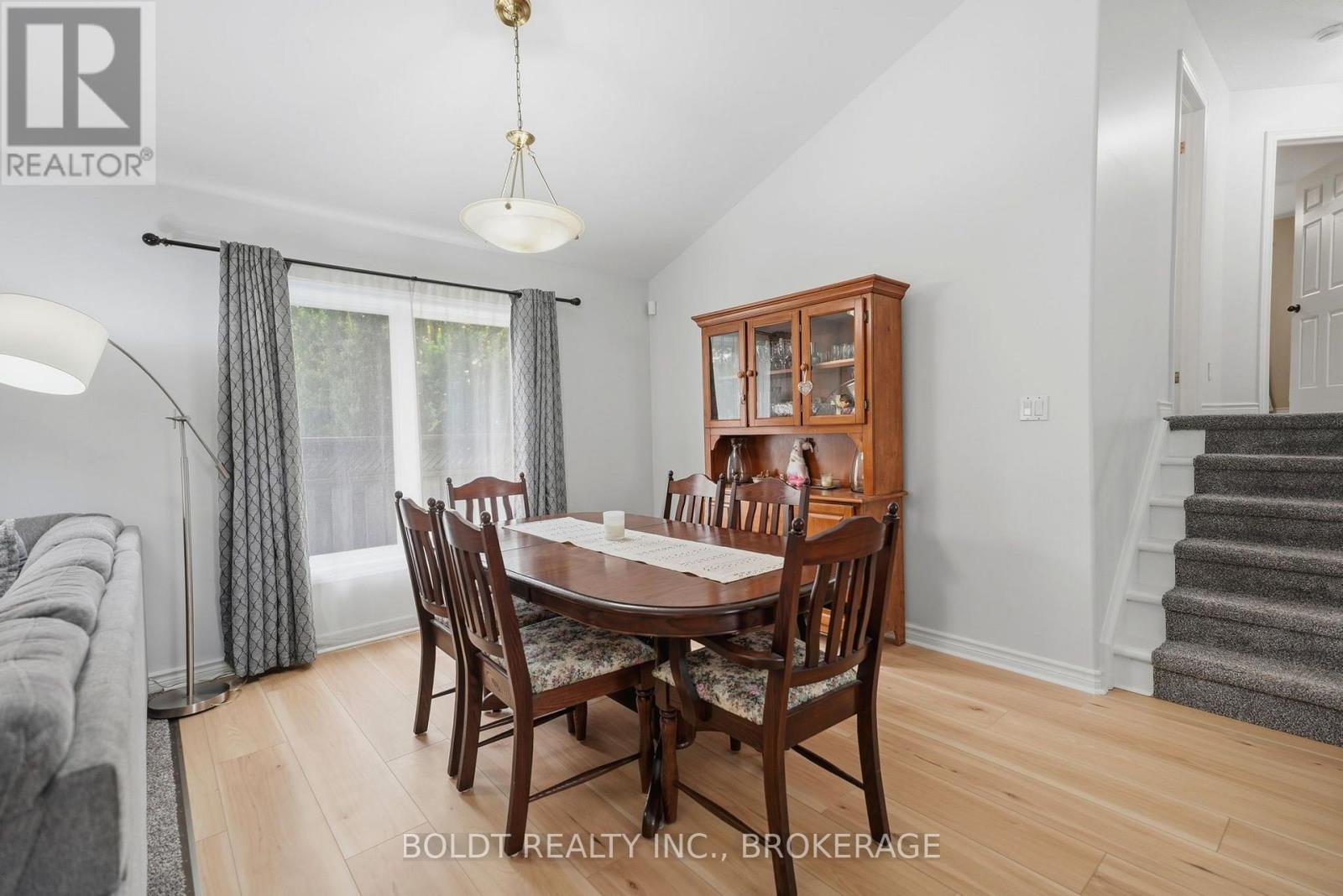 22 Graves Crescent, St. Catharines, Ontario  L2S 3Z6 - Photo 10 - X13574508