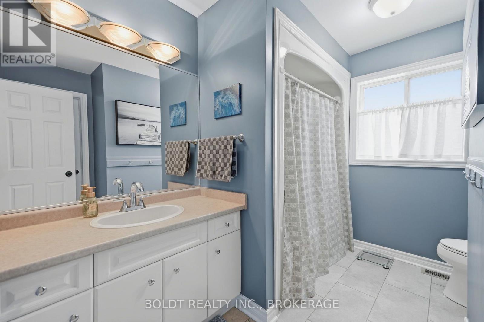 22 Graves Crescent, St. Catharines, Ontario  L2S 3Z6 - Photo 20 - X13574508