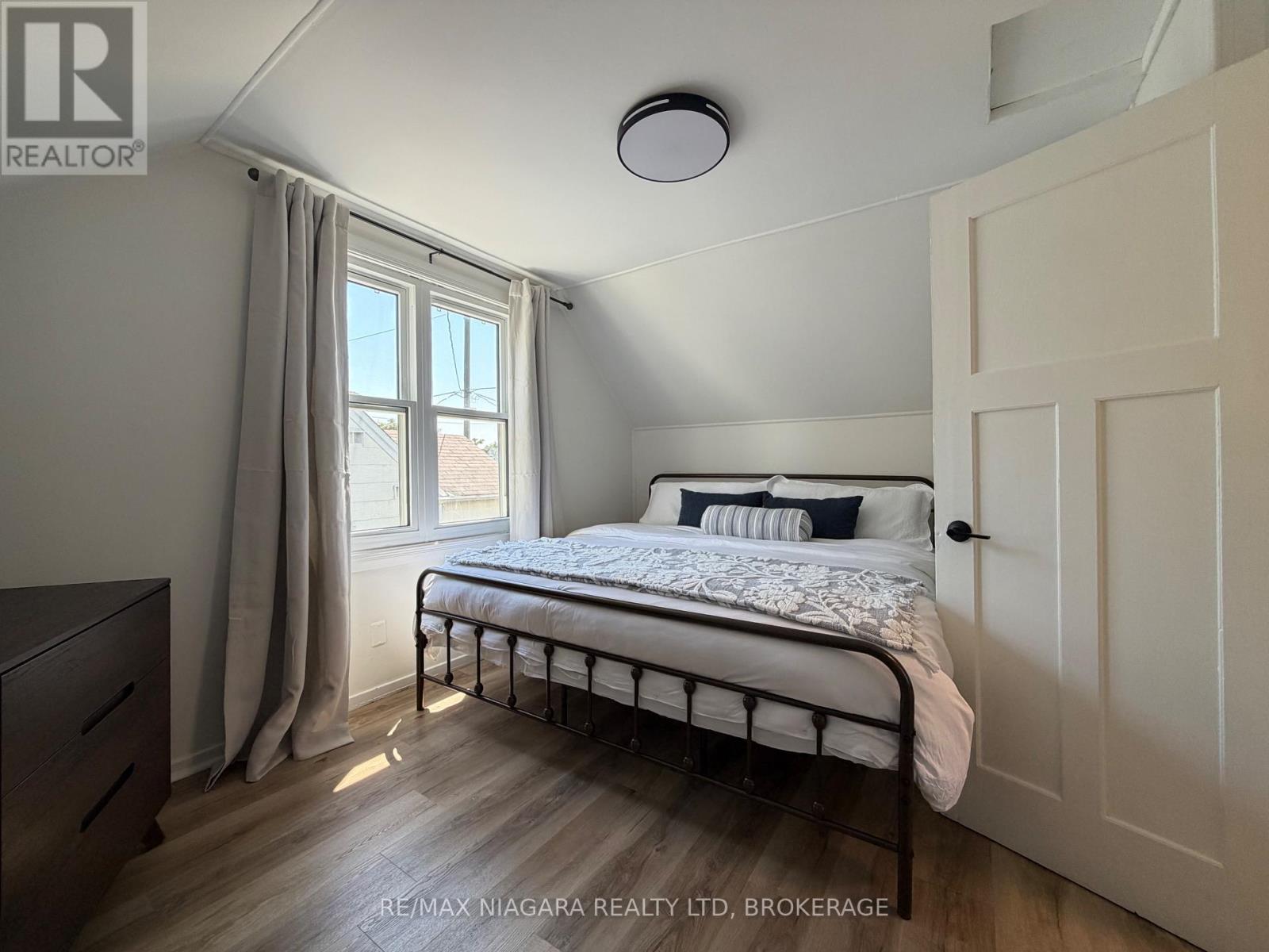 4354 Fifth Avenue, Niagara Falls, Ontario  L2E 4R2 - Photo 17 - X13574568