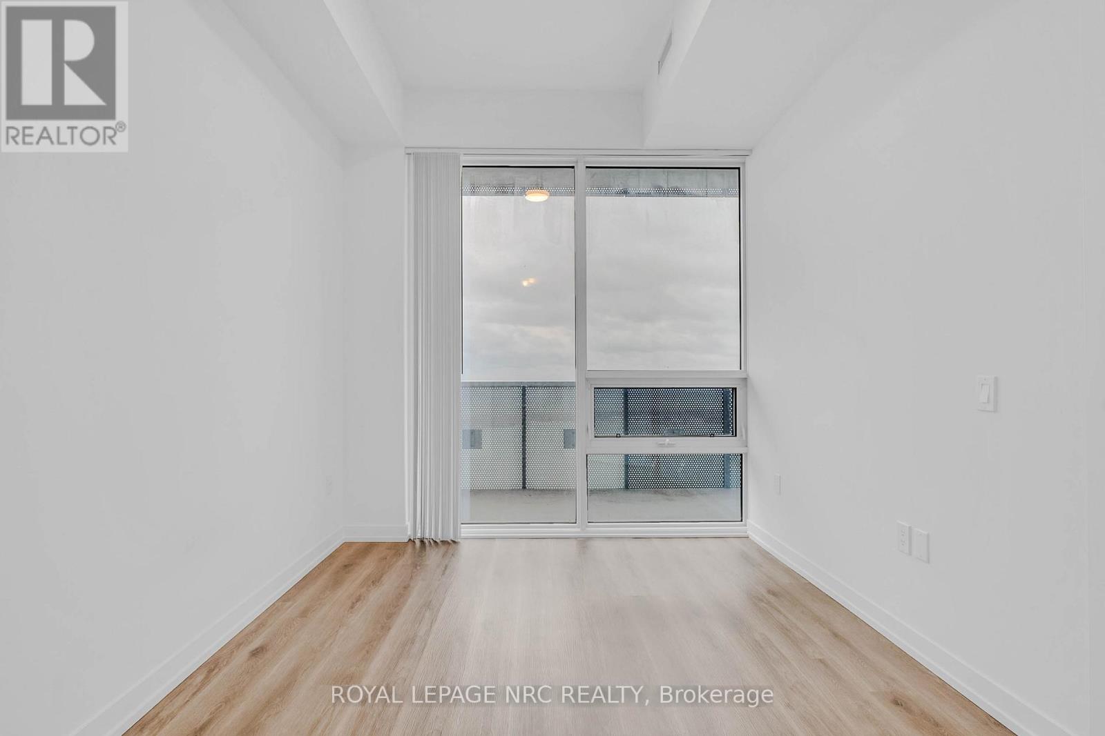 6908 - 138 Downes Street, Toronto, Ontario  M5E 0E4 - Photo 10 - C13574944