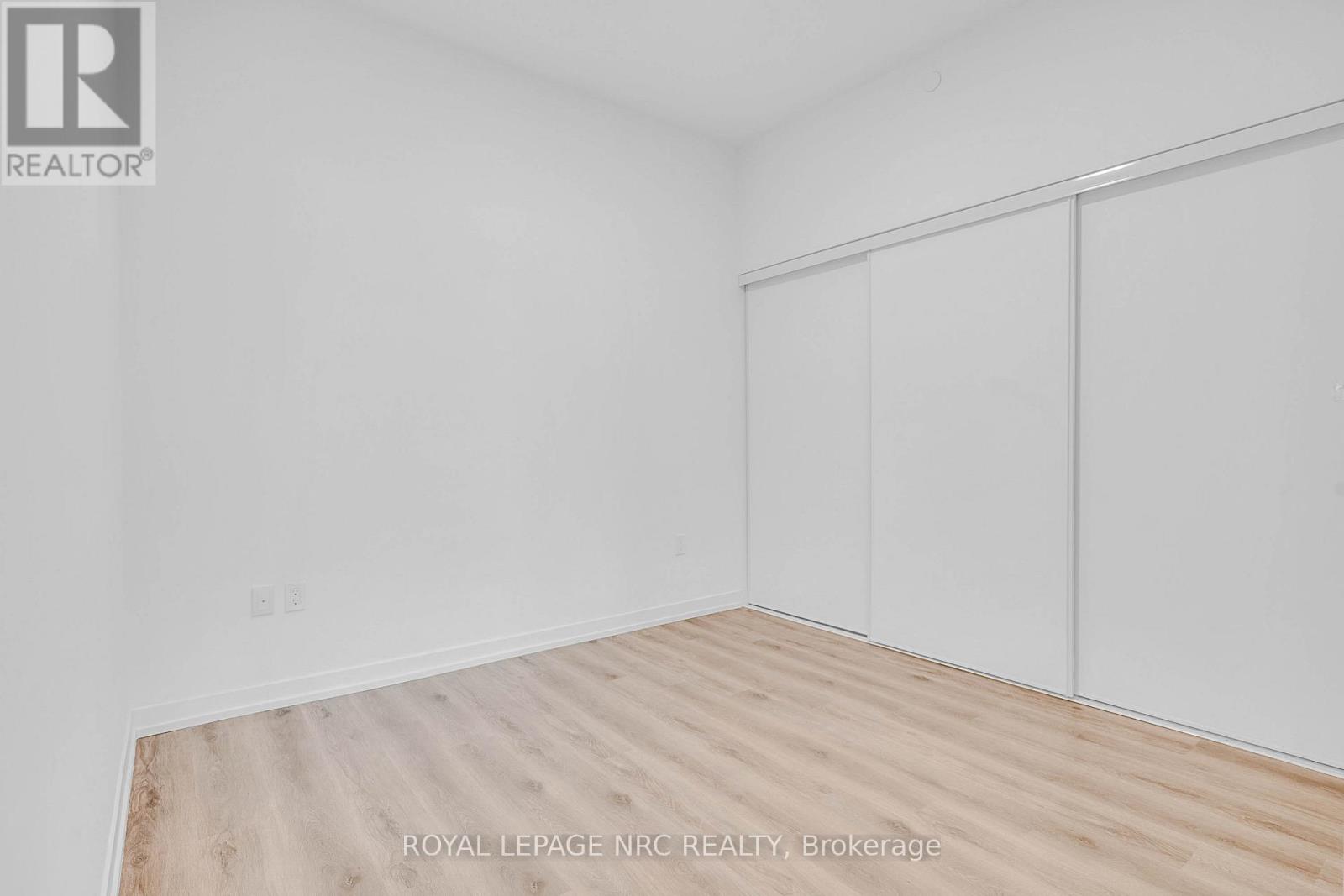 6908 - 138 Downes Street, Toronto, Ontario  M5E 0E4 - Photo 12 - C13574944