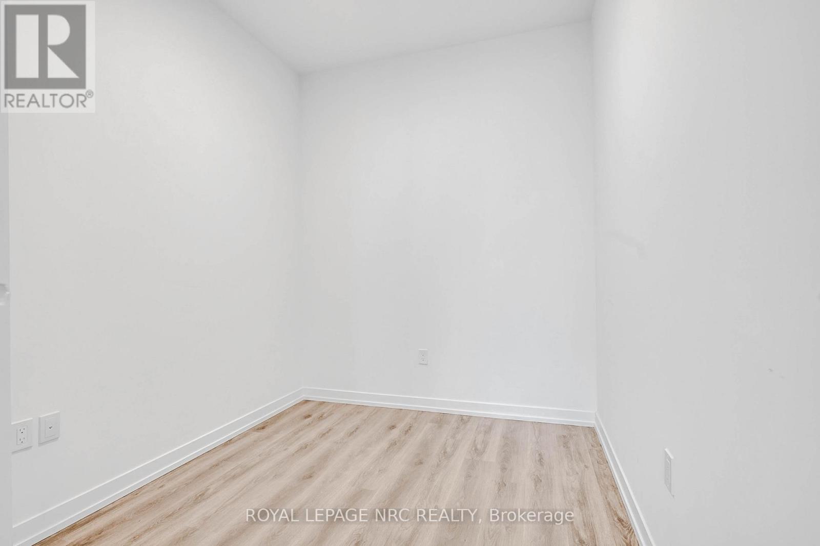 6908 - 138 Downes Street, Toronto, Ontario  M5E 0E4 - Photo 14 - C13574944