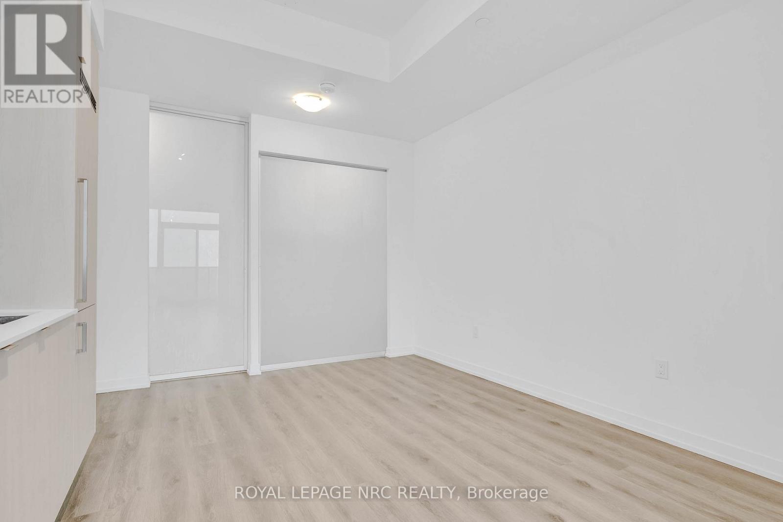 6908 - 138 Downes Street, Toronto, Ontario  M5E 0E4 - Photo 17 - C13574944