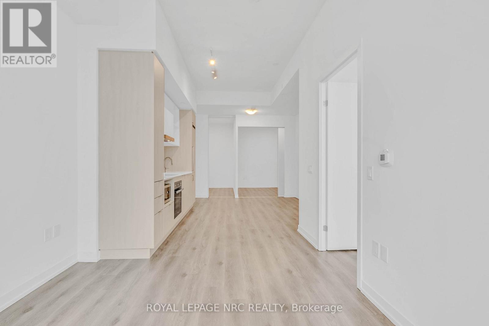 6908 - 138 Downes Street, Toronto, Ontario  M5E 0E4 - Photo 19 - C13574944