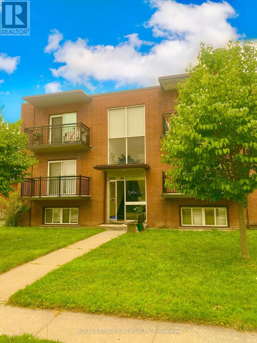 3 - 15 BOLTON AVENUE, Thorold, Ontario