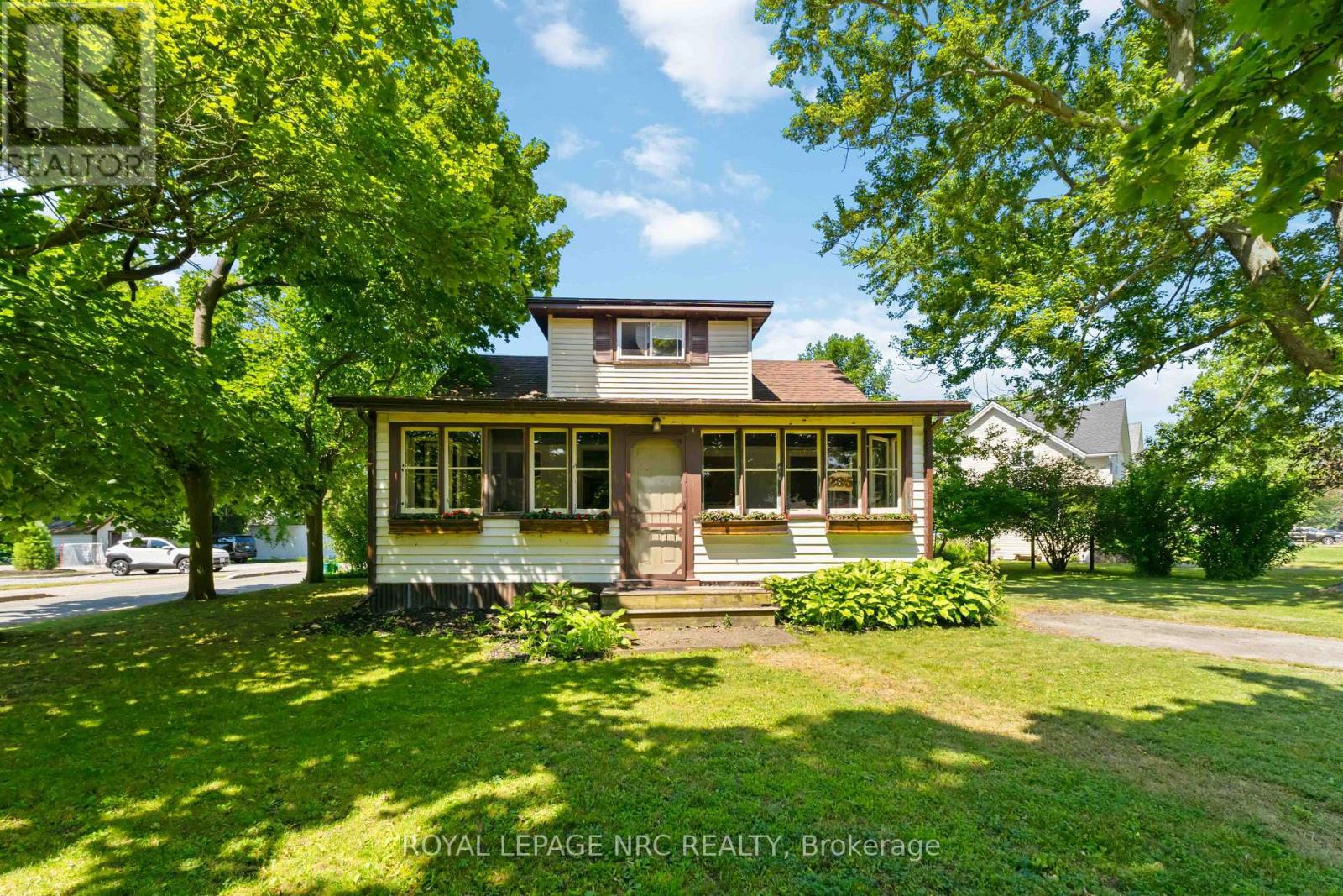 295 LEASK AVENUE, Fort Erie, Ontario
