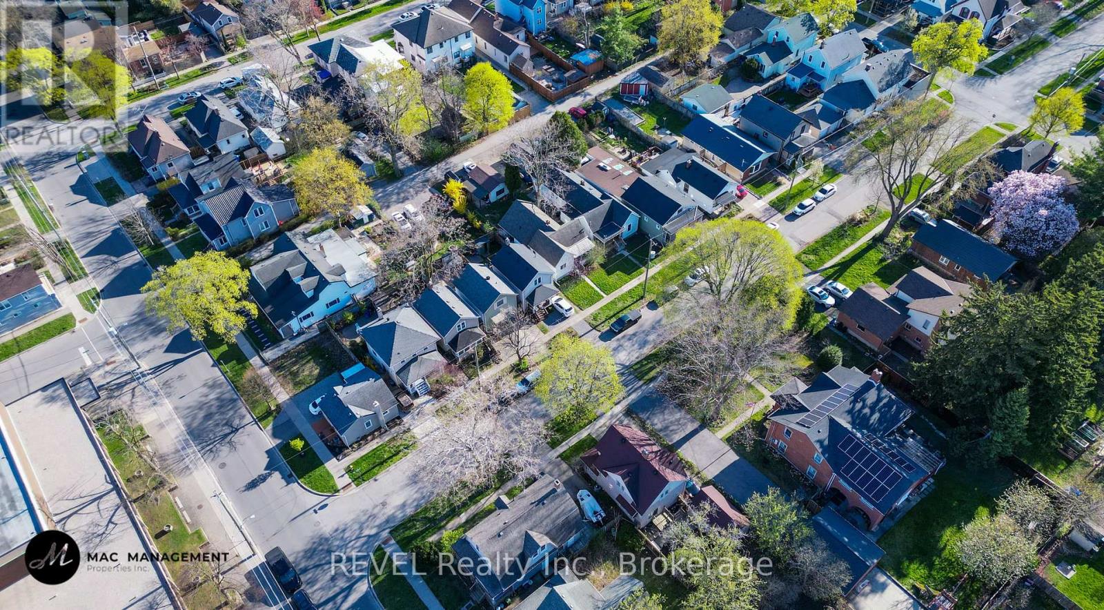 32 Edmund Street, St. Catharines, Ontario  L2R 2G2 - Photo 23 - X13578574