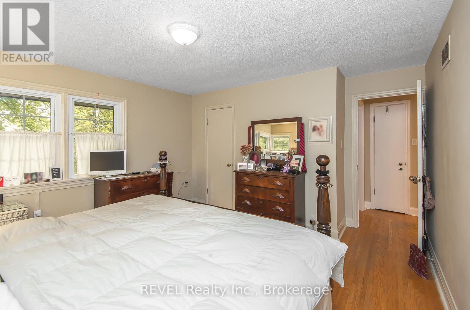 113 St. Paul Crescent, St. Catharines, Ontario  L2S 1M7 - Photo 20 - X13578824