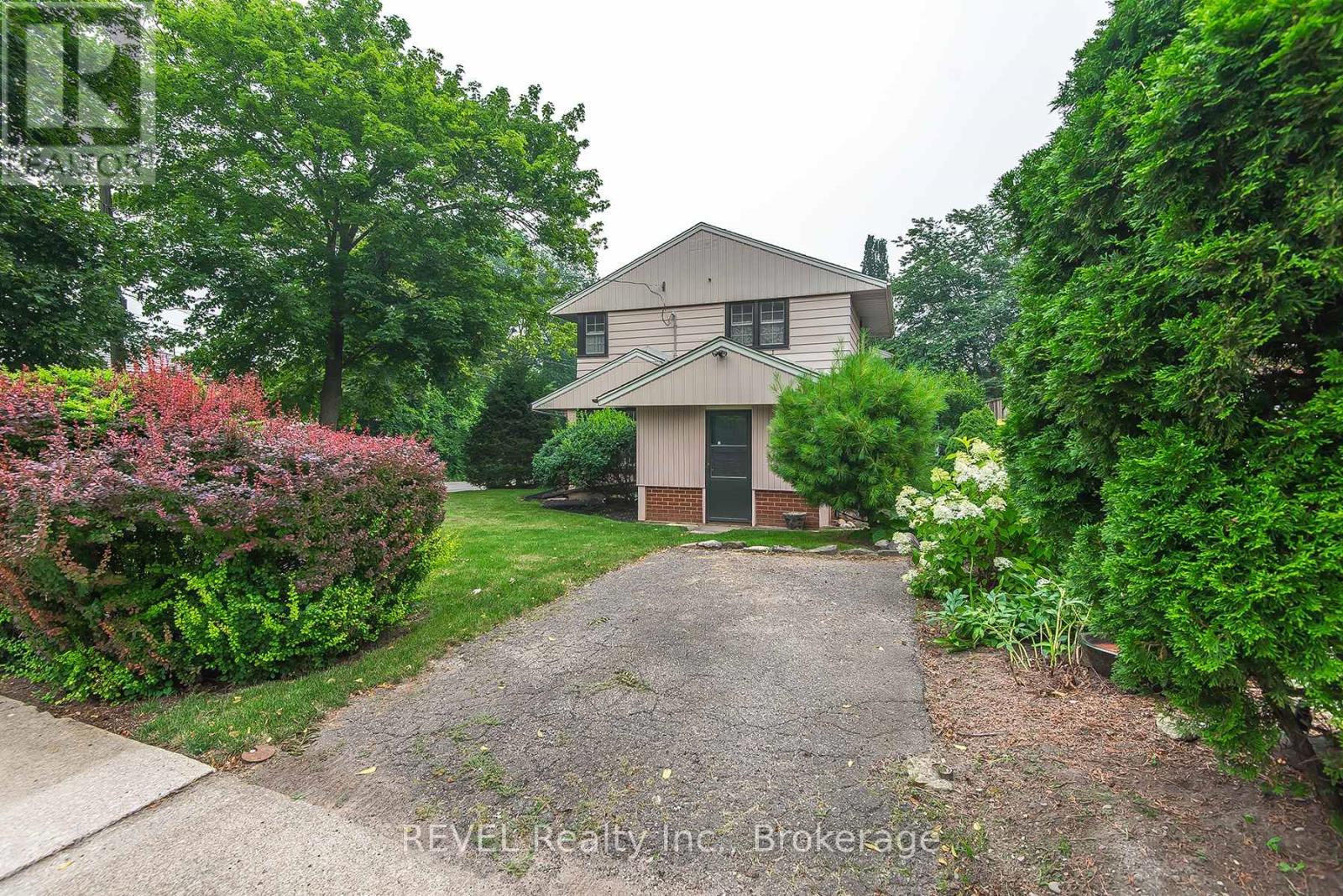 113 St. Paul Crescent, St. Catharines, Ontario  L2S 1M7 - Photo 7 - X13578824