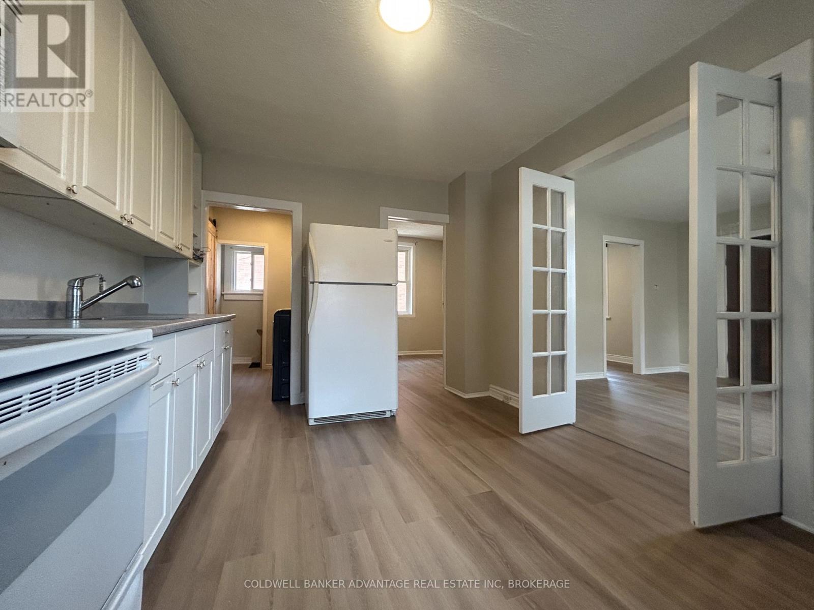 36 Sanford Street, Barrie, Ontario  L4N 3C2 - Photo 15 - S13579022