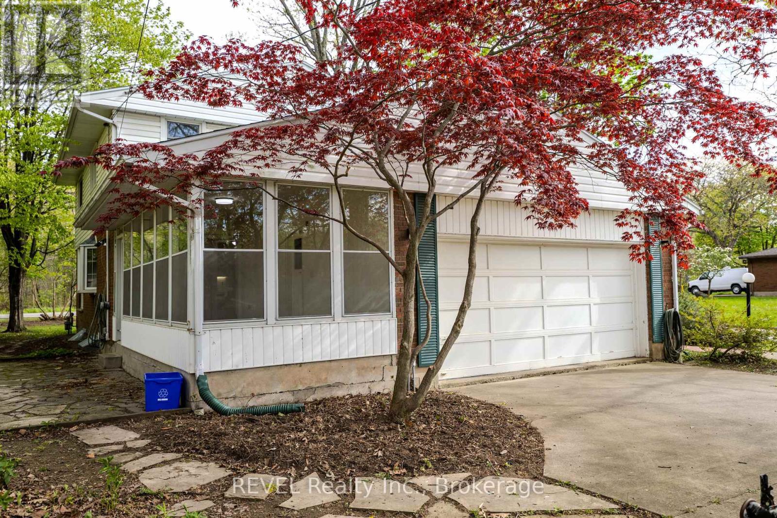 19 Woodington Crescent, St. Catharines, Ontario  L2T 3T8 - Photo 35 - X13579446