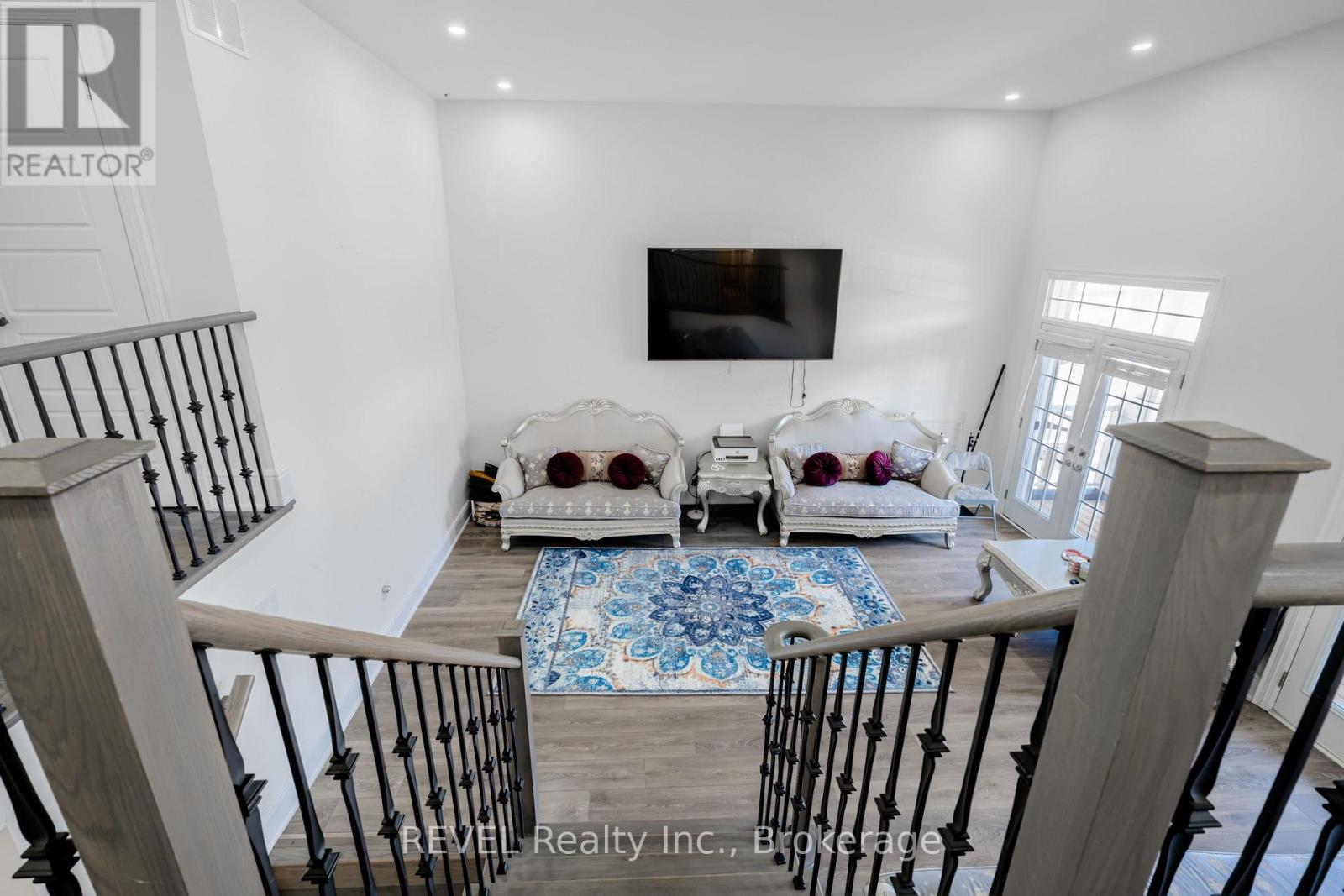 8619 Chickory Trail, Niagara Falls, Ontario  L2H 3S5 - Photo 13 - X13579814
