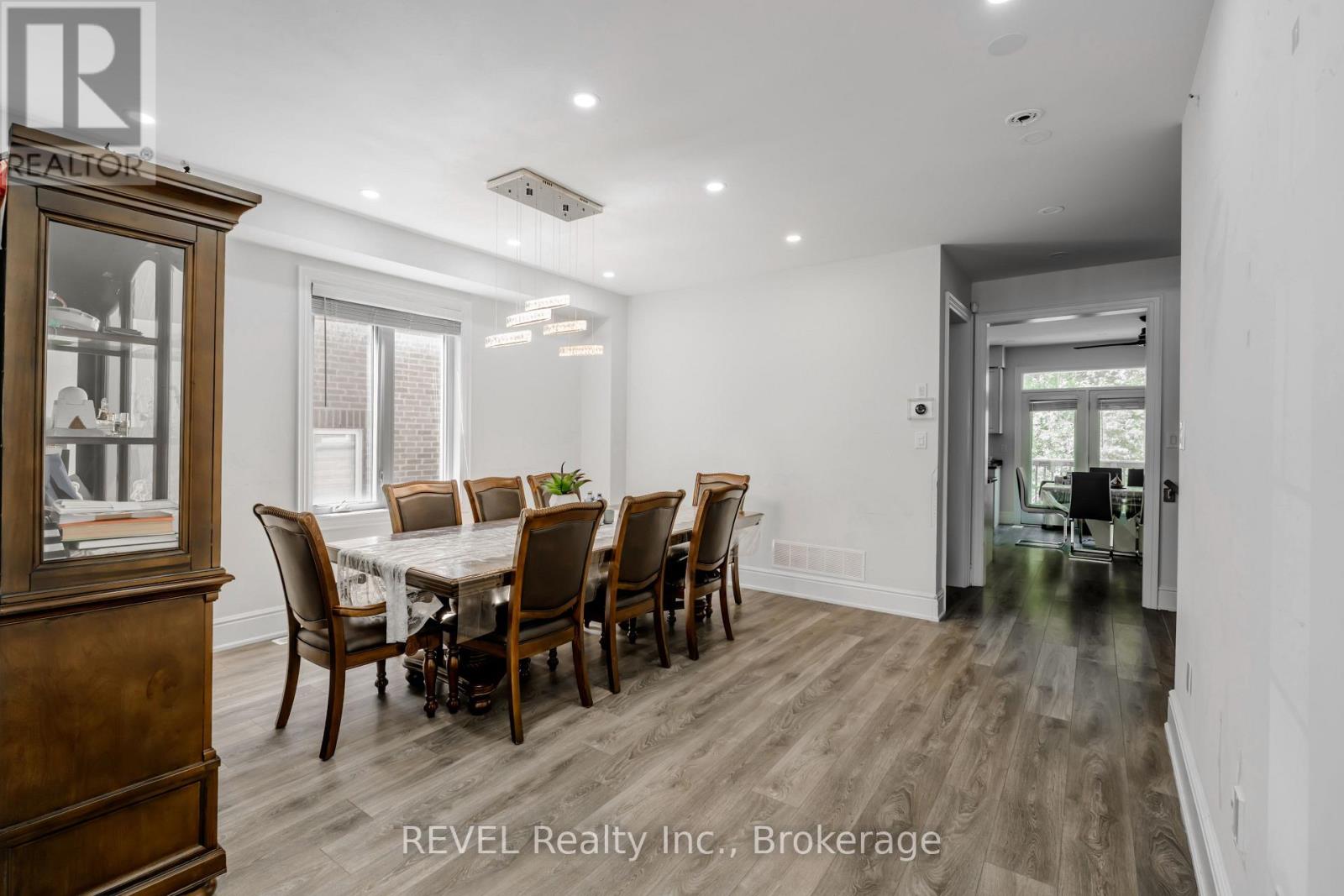 8619 Chickory Trail, Niagara Falls, Ontario  L2H 3S5 - Photo 6 - X13579814