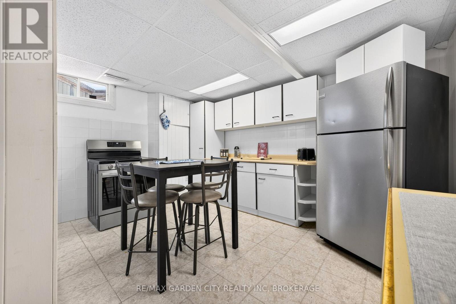 Lower - 38 Cypress Street, St. Catharines, Ontario  L2N 4L9 - Photo 19 - X13579850