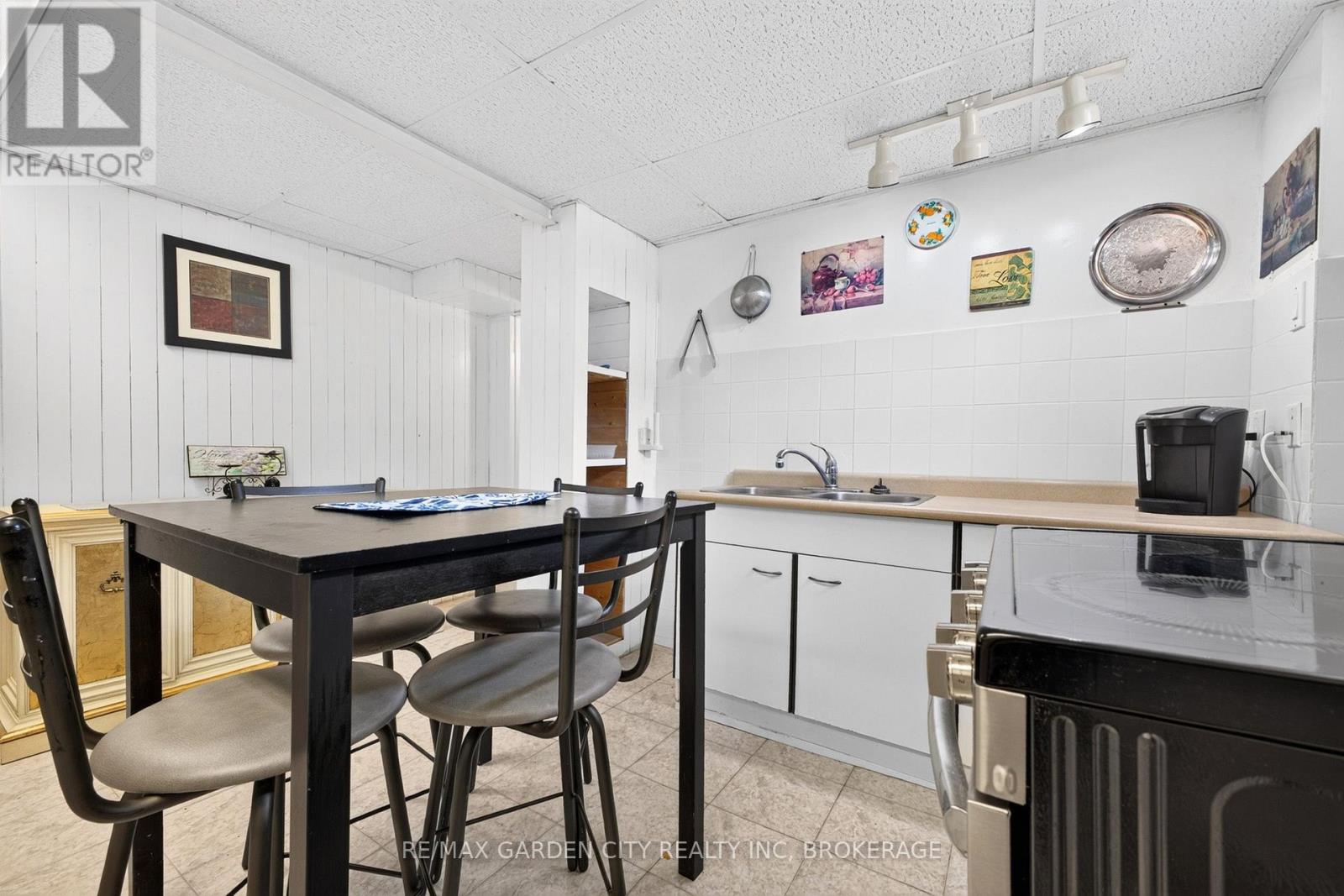 Lower - 38 Cypress Street, St. Catharines, Ontario  L2N 4L9 - Photo 21 - X13579850