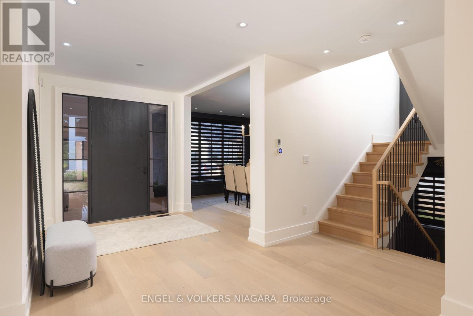 6 Fedorkow Lane, Niagara-On-The-Lake, Ontario  L0S 1J1 - Photo 3 - X13580062