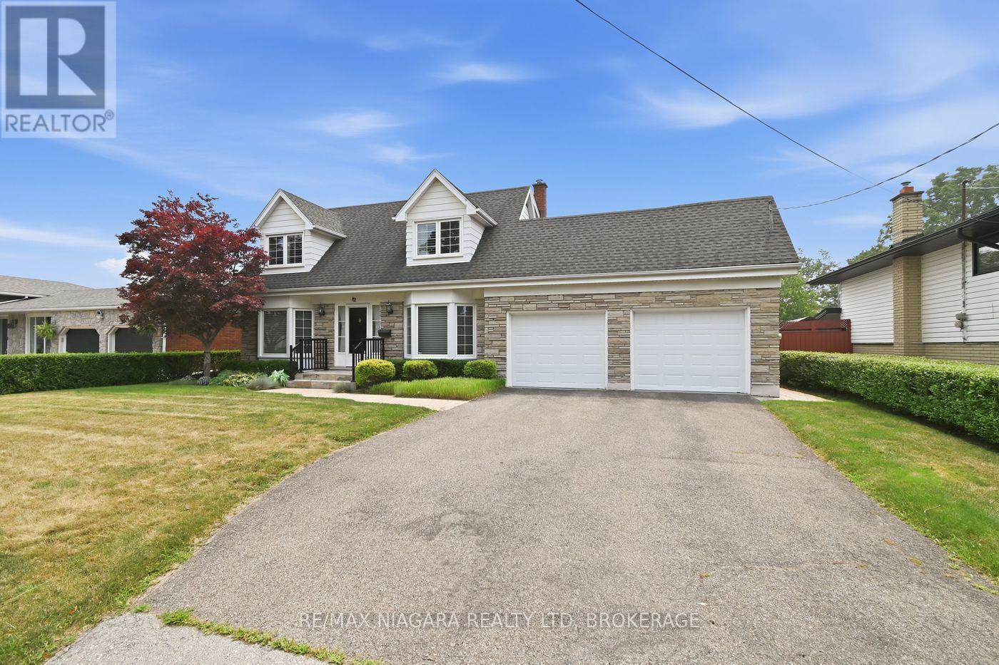 82 LAKESHORE ROAD, St. Catharines, Ontario