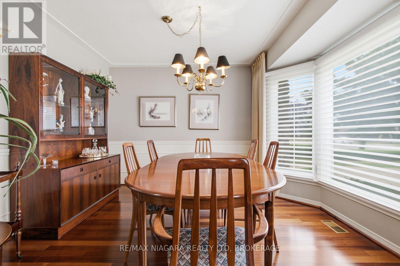 82 Lakeshore Road, St. Catharines, Ontario  L2N 2T5 - Photo 4 - X13580084