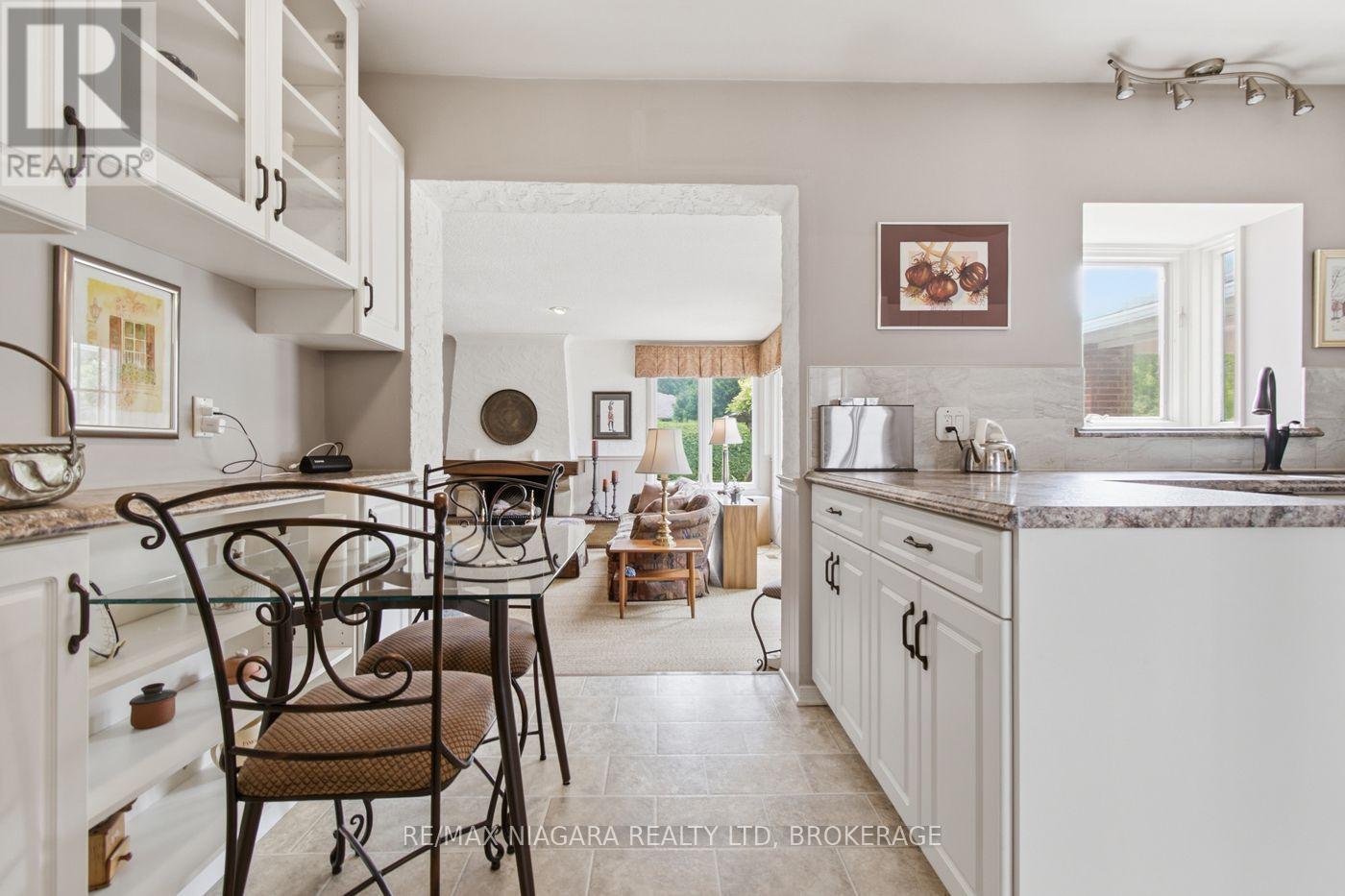 82 Lakeshore Road, St. Catharines, Ontario  L2N 2T5 - Photo 7 - X13580084