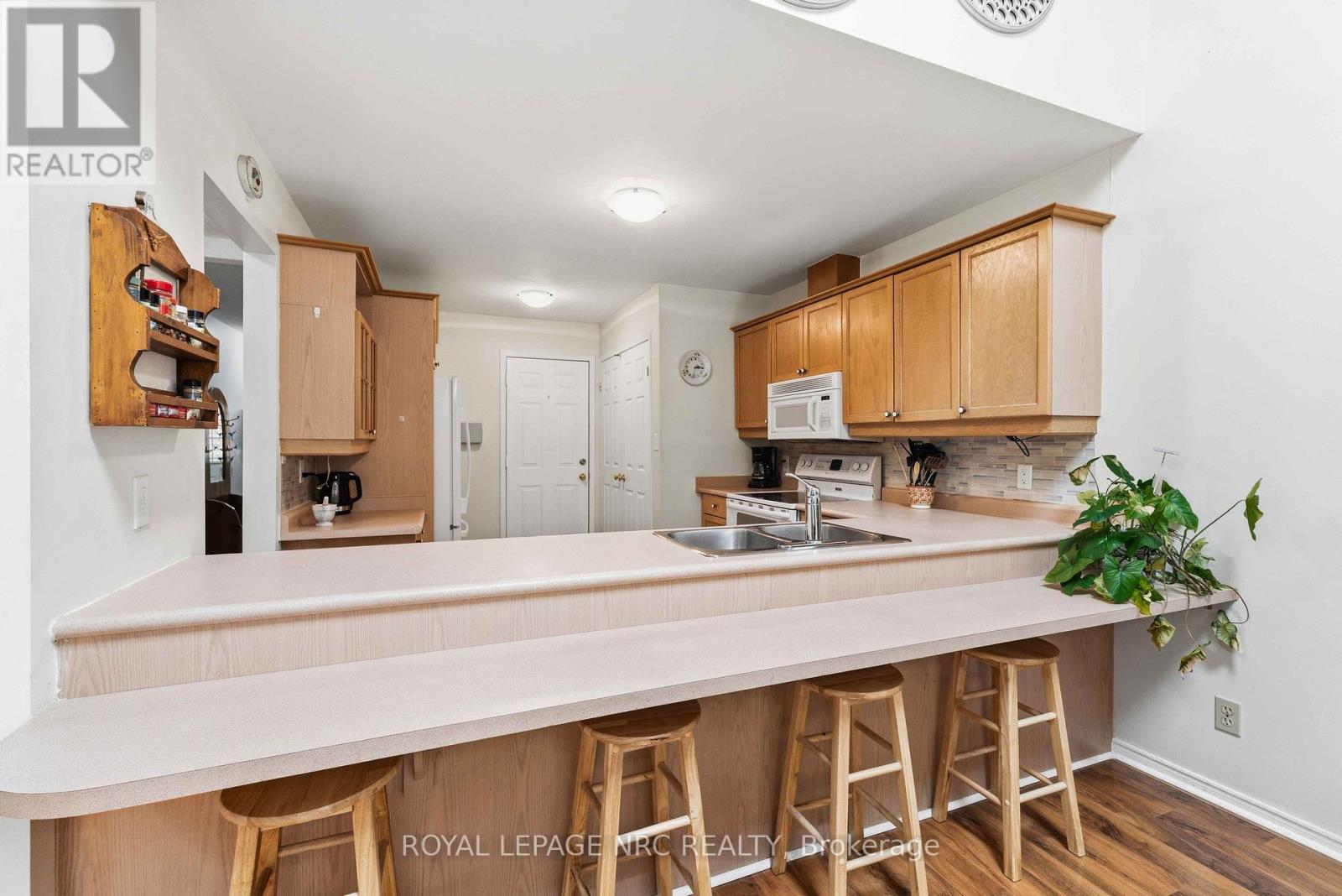 4112 Boysenberry Court, Lincoln, Ontario  L0R 2C0 - Photo 10 - X13581162