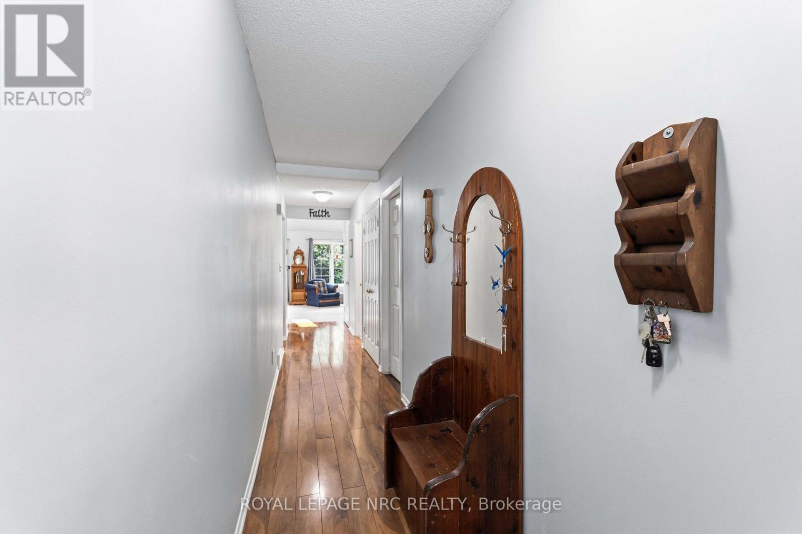 4112 Boysenberry Court, Lincoln, Ontario  L0R 2C0 - Photo 4 - X13581162
