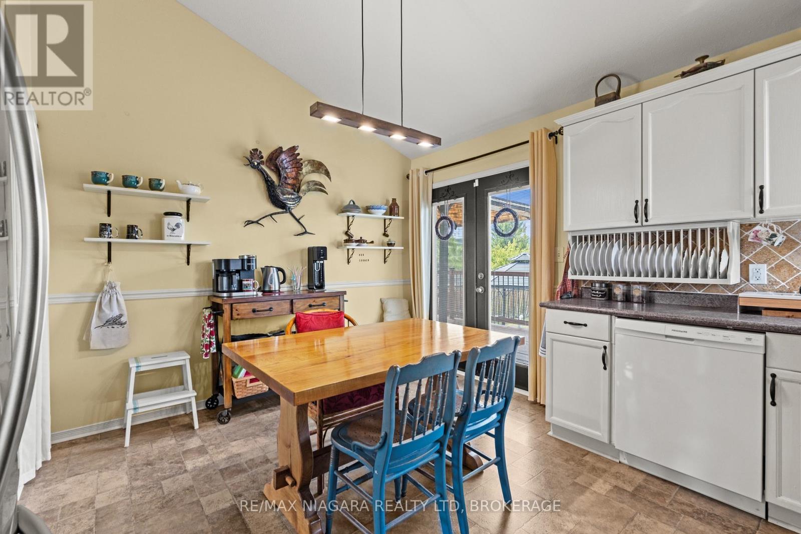 3398 Dominion Road, Fort Erie, Ontario  L0S 1N0 - Photo 13 - X13581312
