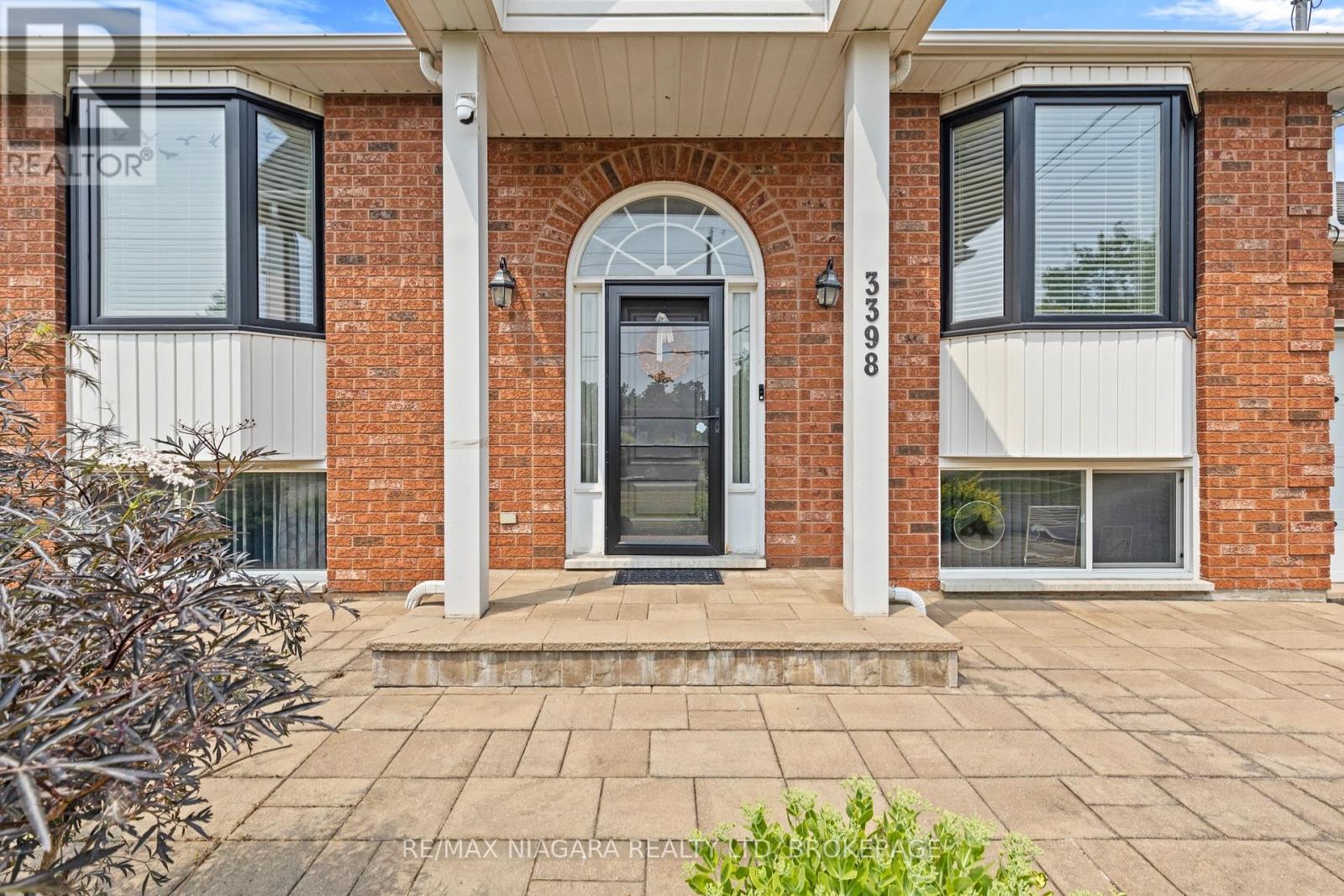 3398 Dominion Road, Fort Erie, Ontario  L0S 1N0 - Photo 4 - X13581312