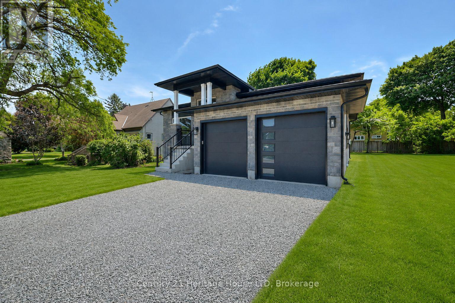 336 Sugarloaf Street, Port Colborne, Ontario  L3K 2P3 - Photo 4 - X13581594