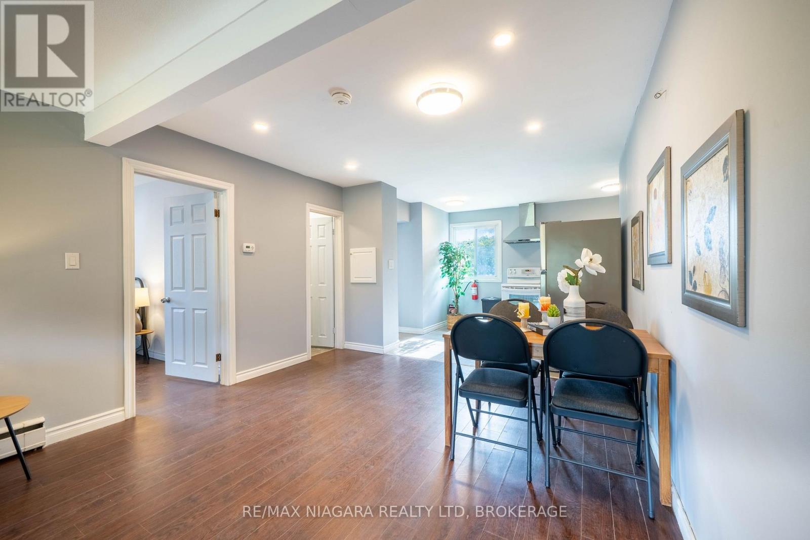 293-295 Glenridge Avenue, St. Catharines, Ontario  L2T 3K5 - Photo 15 - X13581852