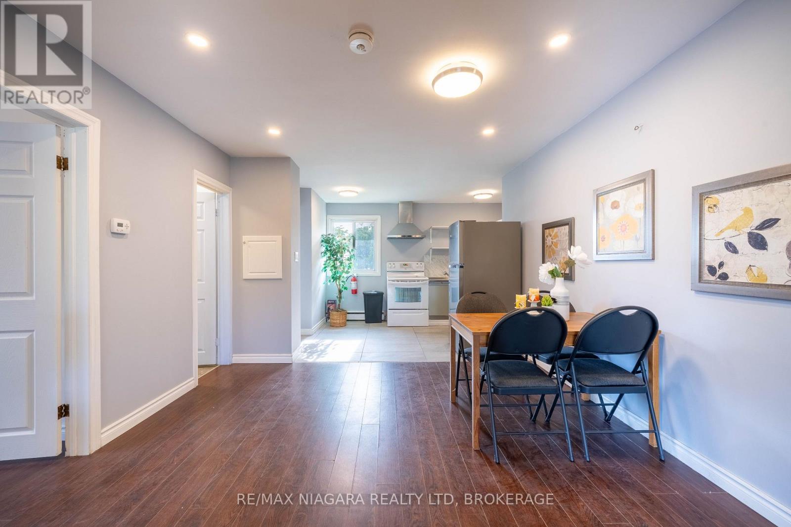293-295 Glenridge Avenue, St. Catharines, Ontario  L2T 3K5 - Photo 16 - X13581852