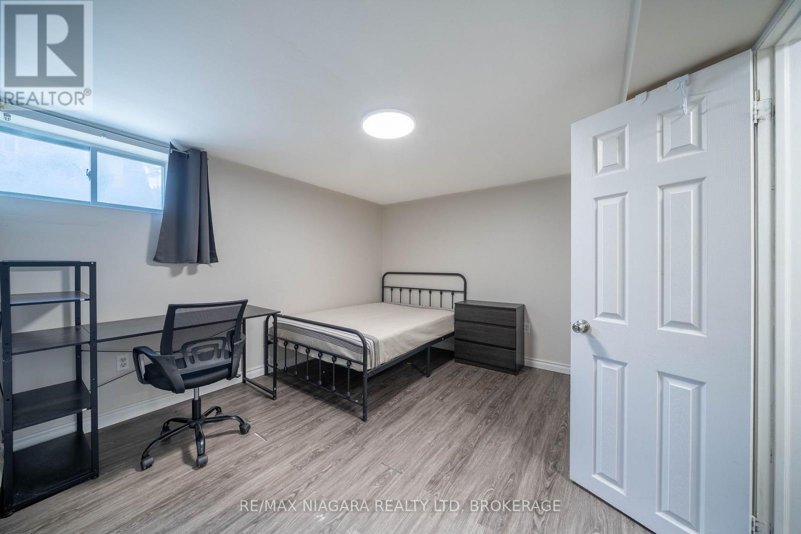 293-295 Glenridge Avenue, St. Catharines, Ontario  L2T 3K5 - Photo 43 - X13581852