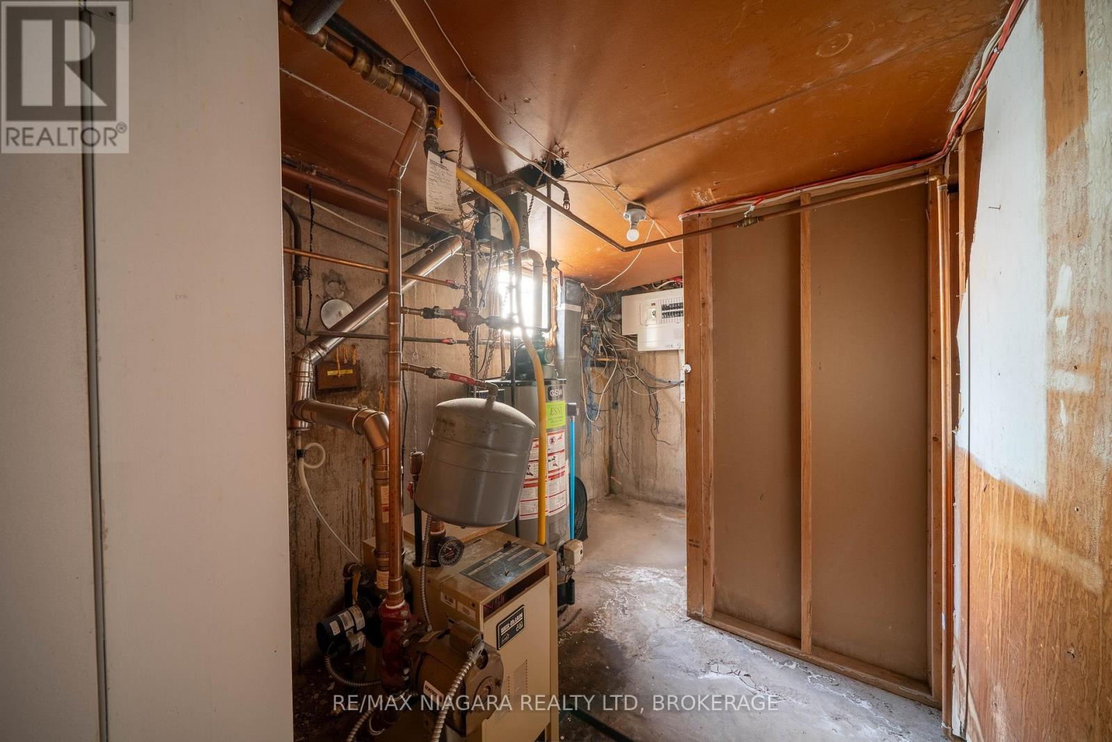 293-295 Glenridge Avenue, St. Catharines, Ontario  L2T 3K5 - Photo 46 - X13581852