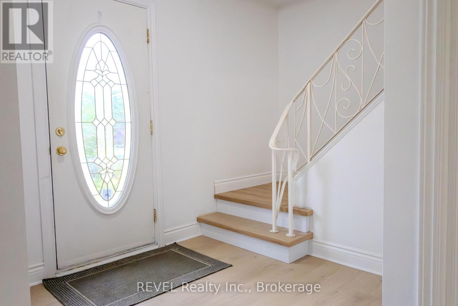 19 Woodington Crescent, St. Catharines, Ontario  L2T 3T8 - Photo 4 - X13582018