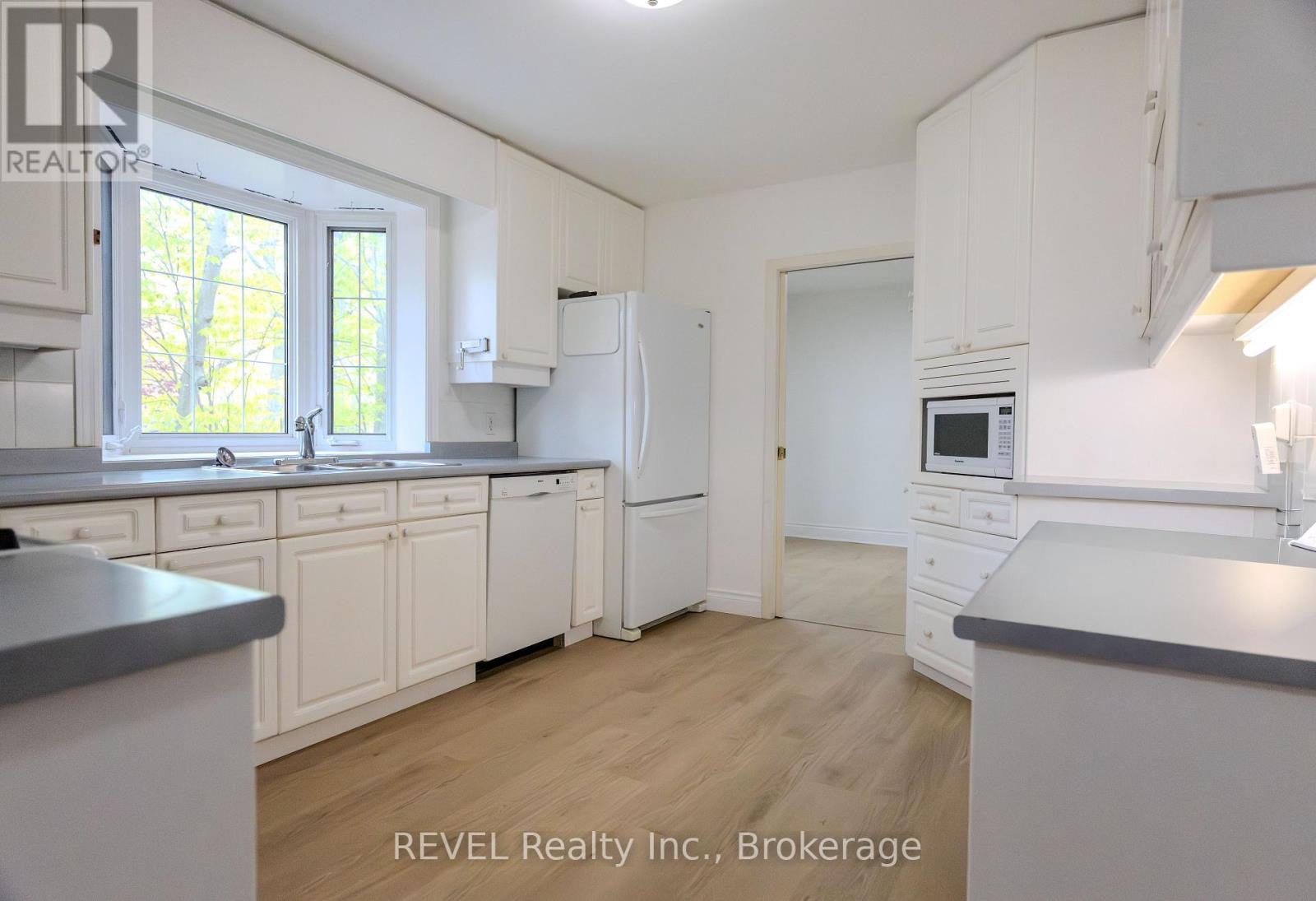 19 Woodington Crescent, St. Catharines, Ontario  L2T 3T8 - Photo 6 - X13582018