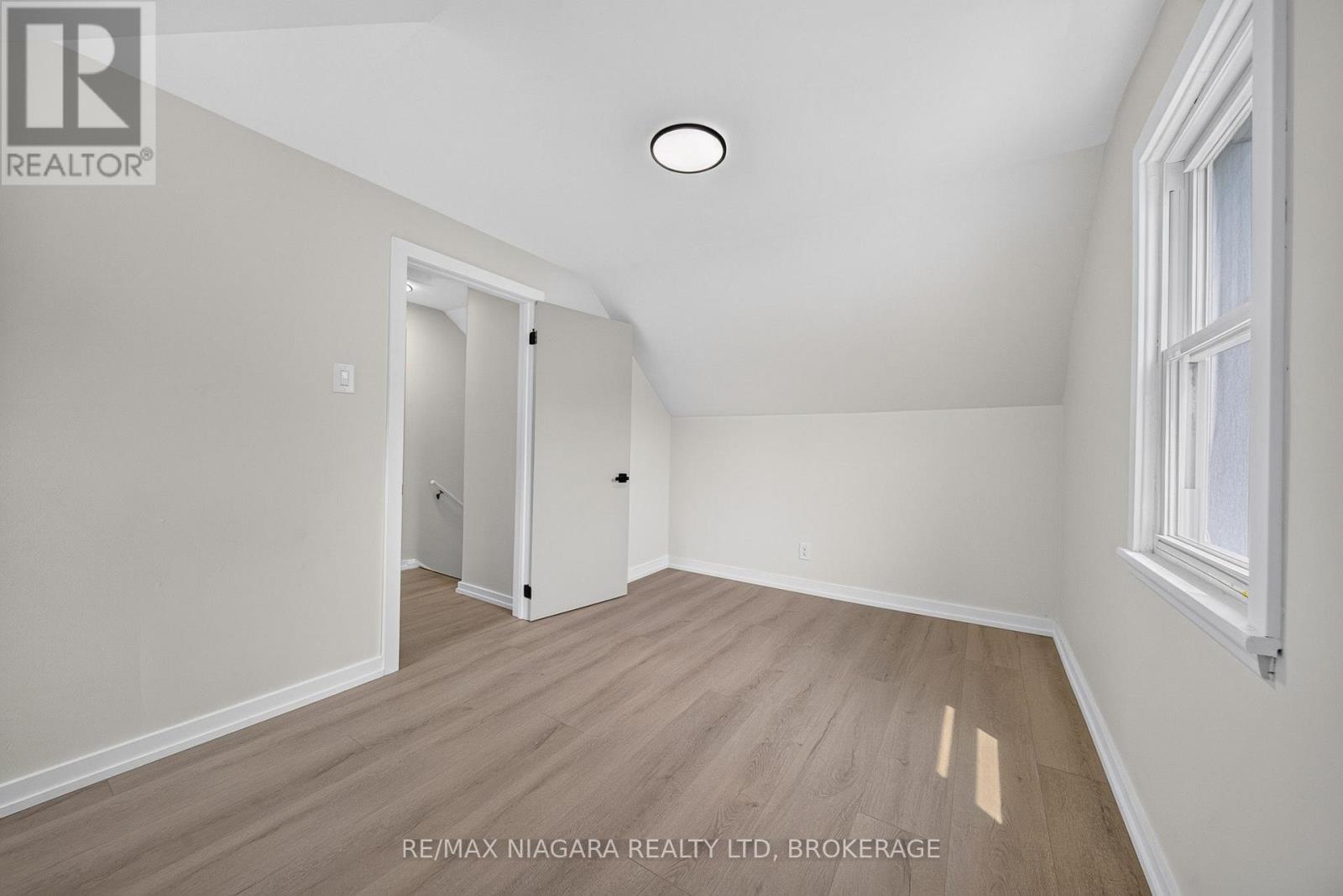 7072 Dell Avenue, Niagara Falls, Ontario  L2G 4W3 - Photo 21 - X13582046