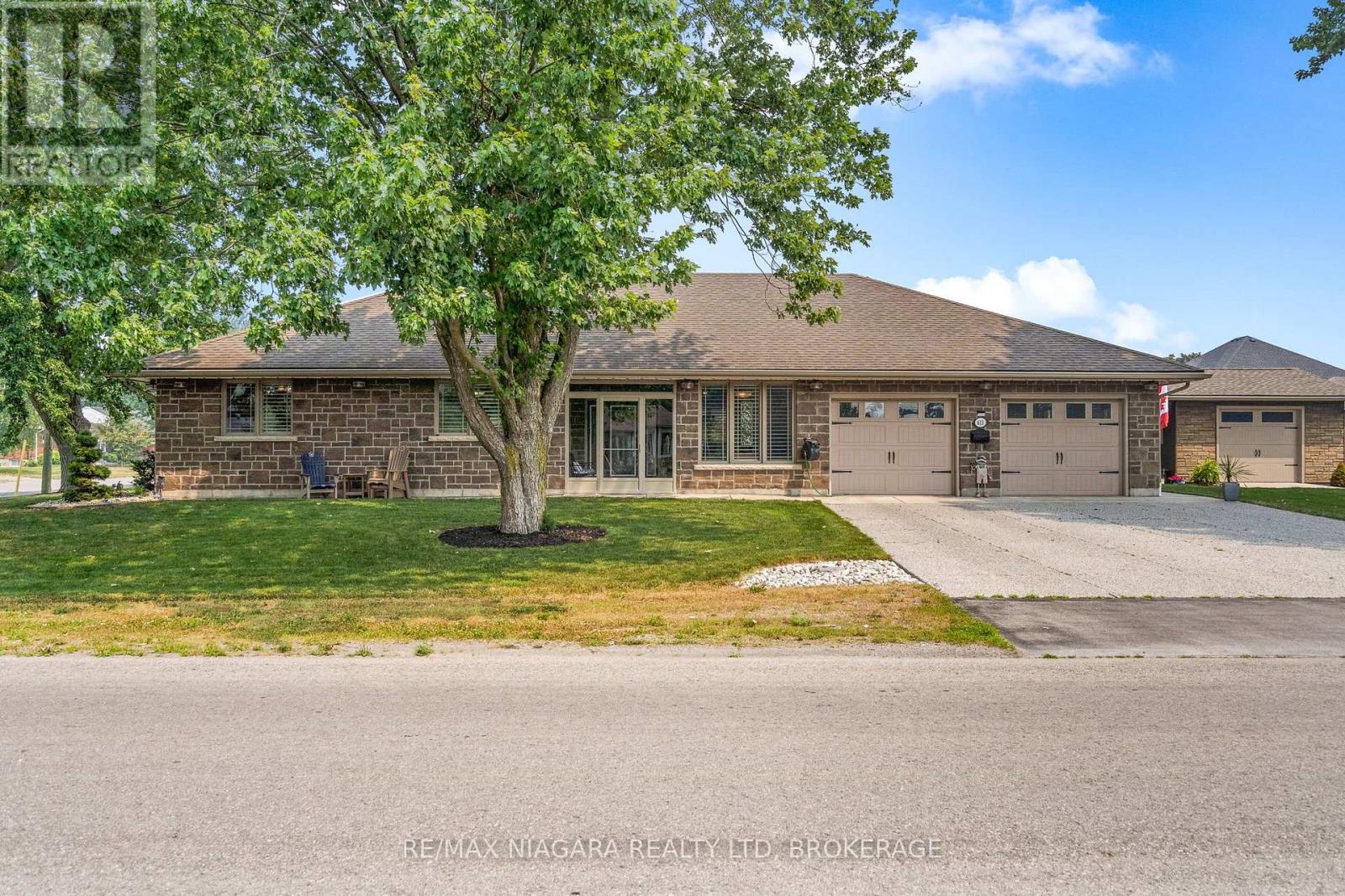611 Sugarloaf Street, Port Colborne, Ontario  L3K 0A3 - Photo 3 - X13582148