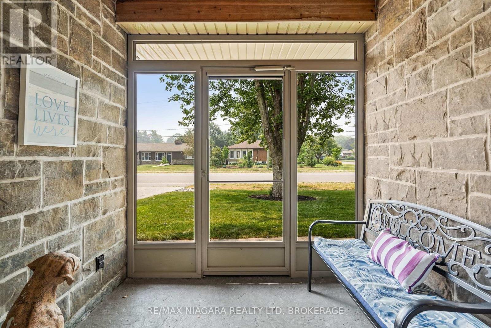611 Sugarloaf Street, Port Colborne, Ontario  L3K 0A3 - Photo 4 - X13582148