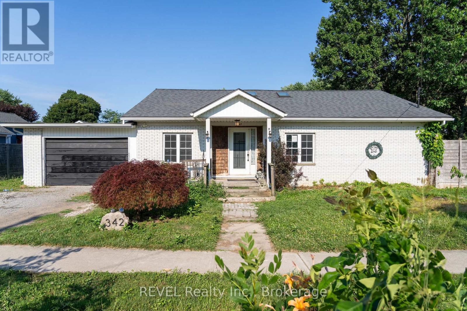 342 Helen Street, Fort Erie, Ontario  L0S 1B0 - Photo 10 - X13582402
