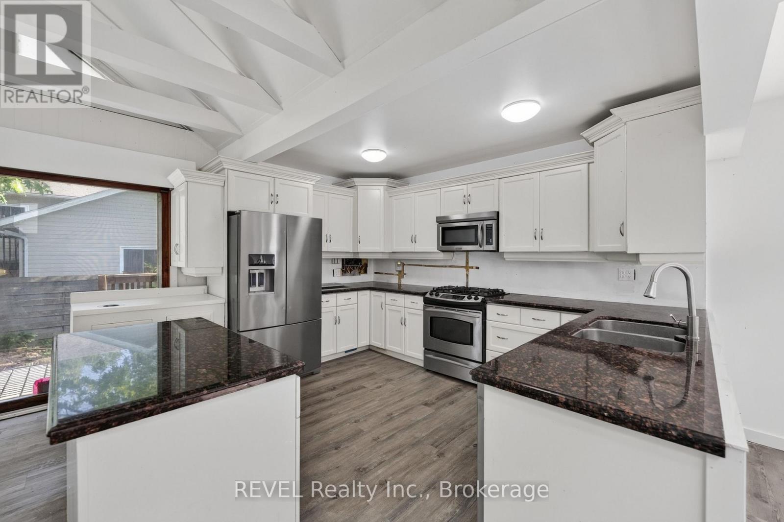 342 Helen Street, Fort Erie, Ontario  L0S 1B0 - Photo 14 - X13582402