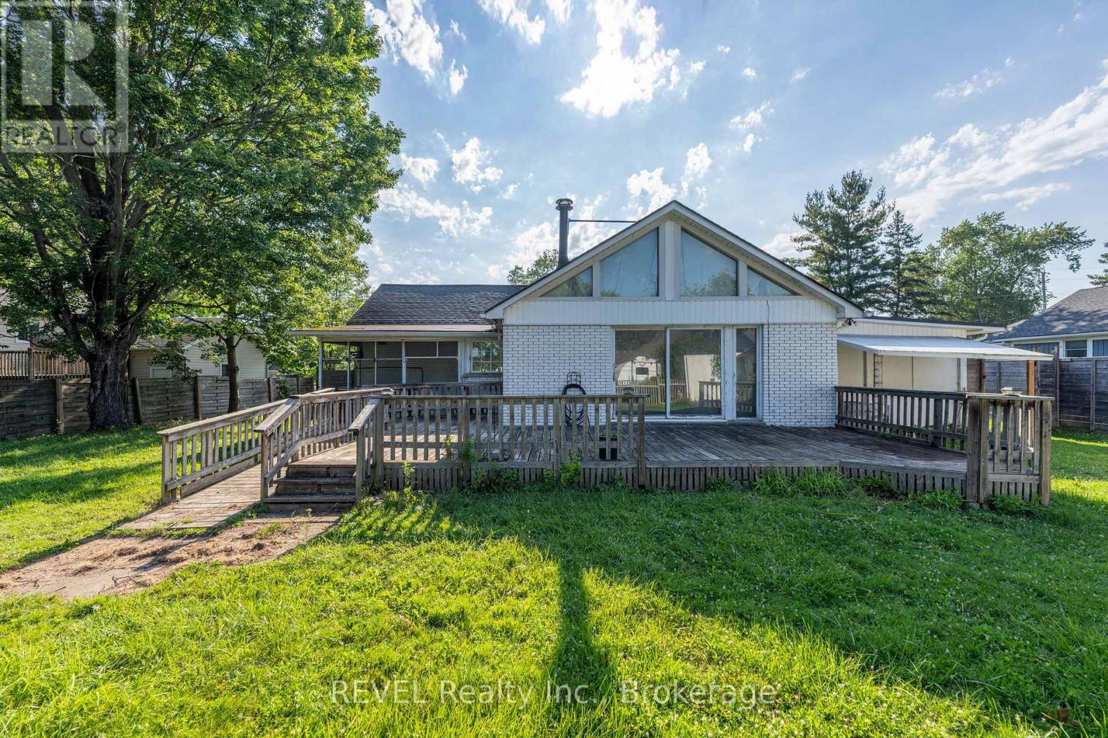 342 Helen Street, Fort Erie, Ontario  L0S 1B0 - Photo 41 - X13582402