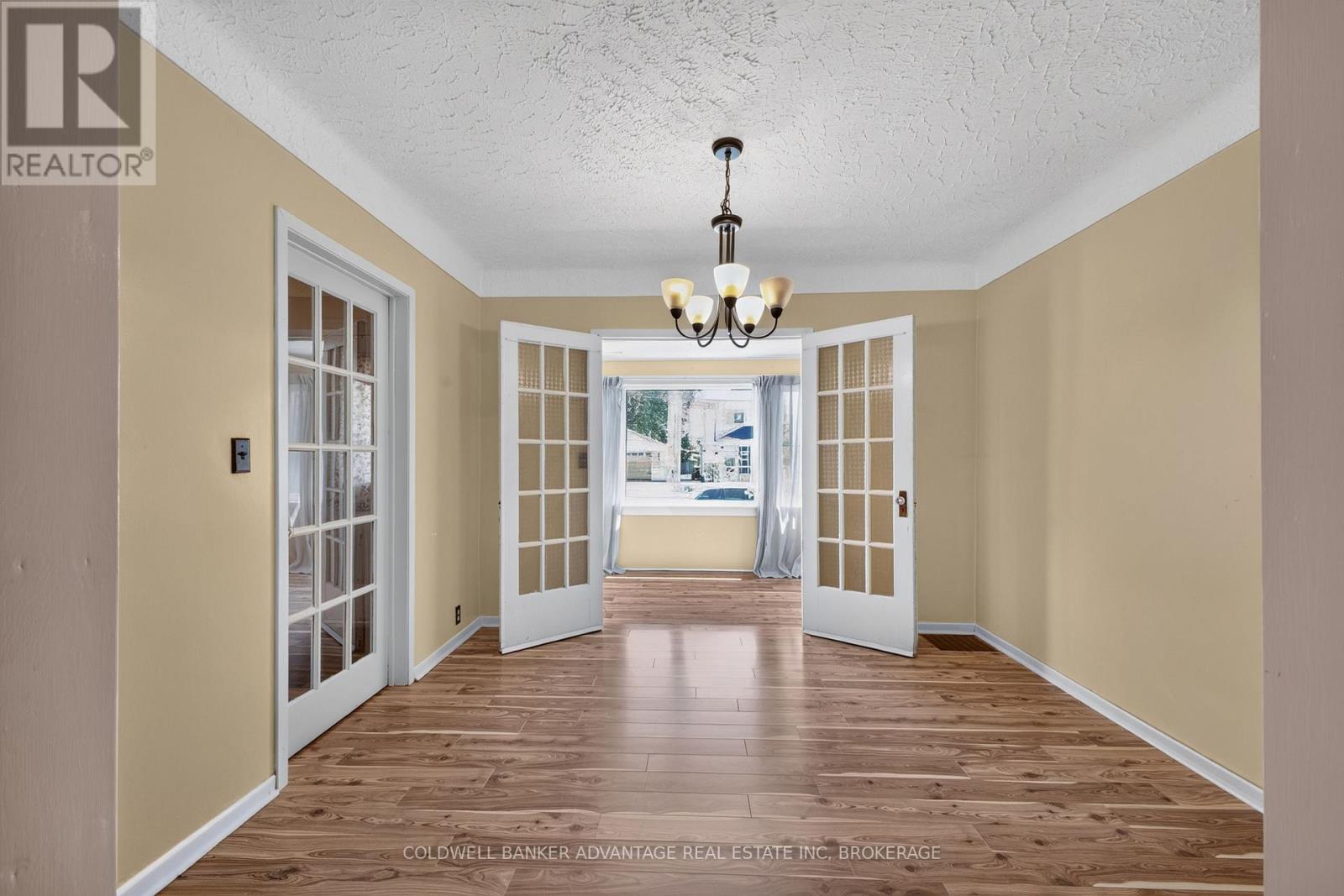 229 Broadway Avenue, Welland, Ontario  L3C 5L7 - Photo 7 - X13582430