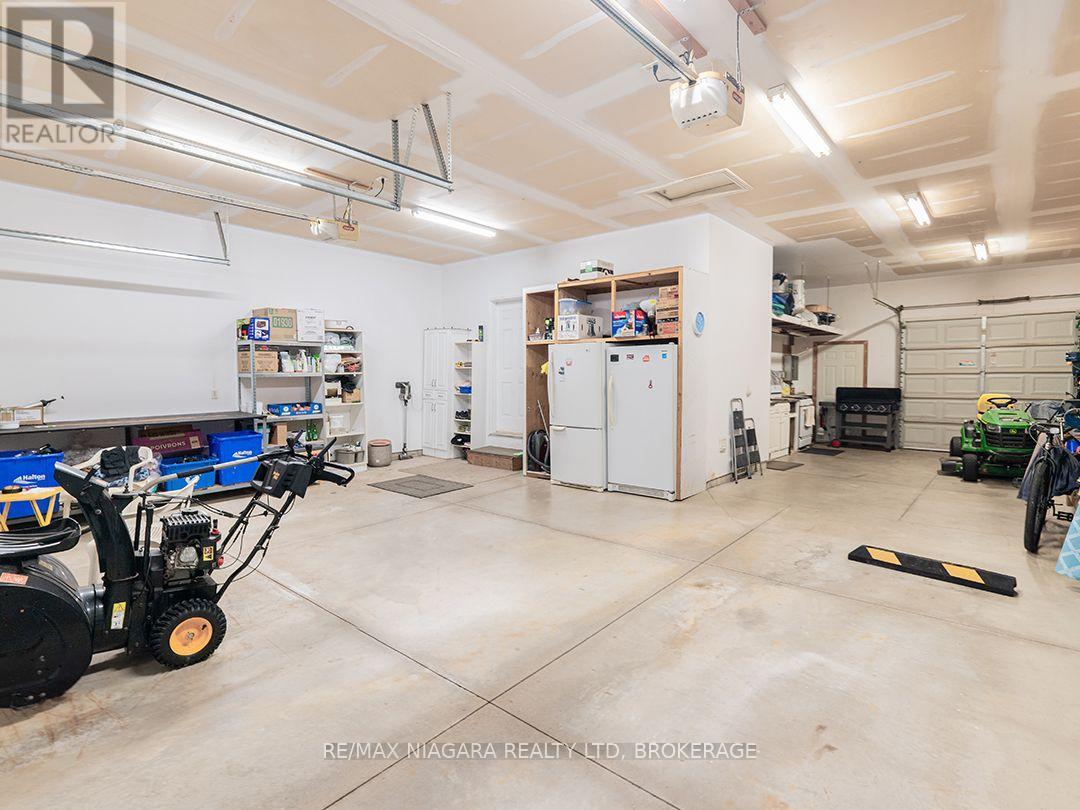11004 Lakeshore Road, Wainfleet, Ontario  L3K 5V4 - Photo 41 - X13582454