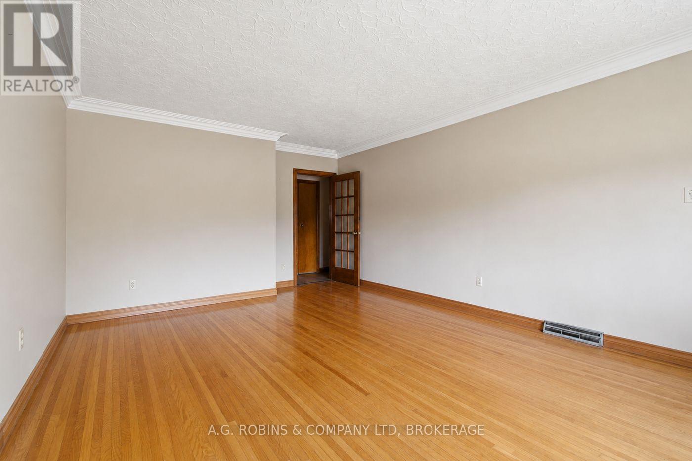 140 Classic Avenue, Welland, Ontario  L3B 1P7 - Photo 13 - X13582502