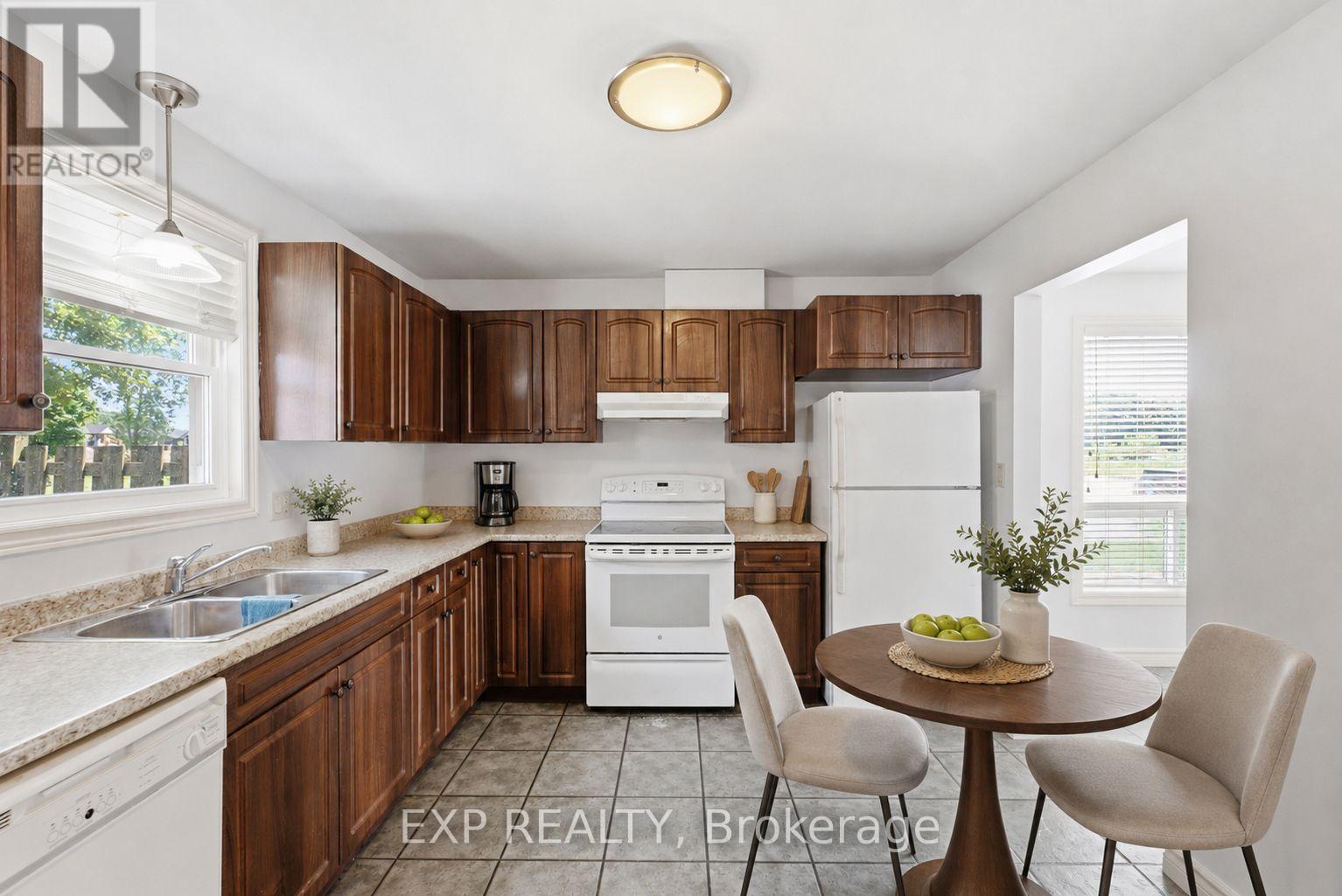 7226 Alex Avenue, Niagara Falls, Ontario  L2G 7K4 - Photo 11 - X13582700