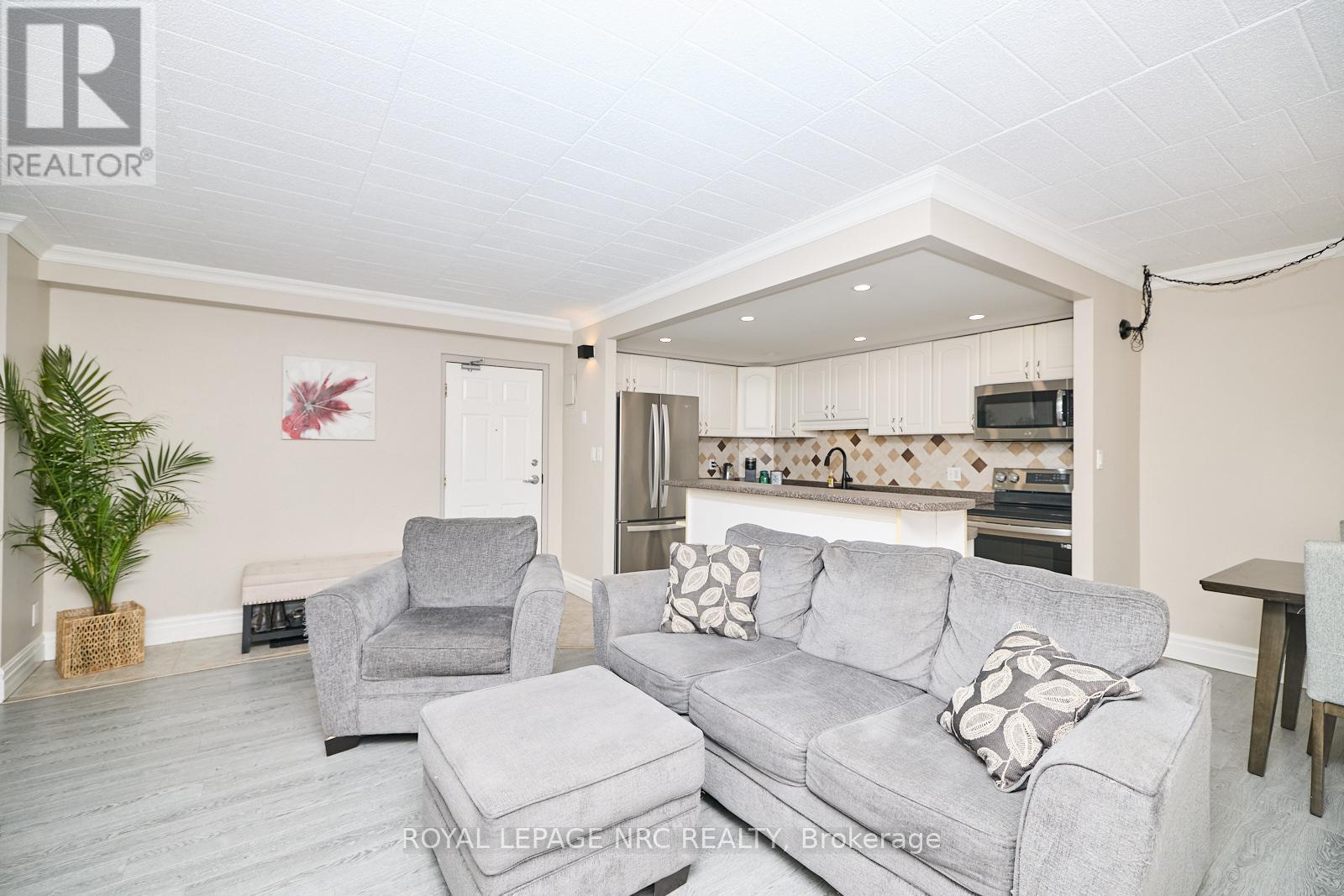 109 - 20 John Street, Grimsby, Ontario  L3M 1X5 - Photo 5 - X13582722