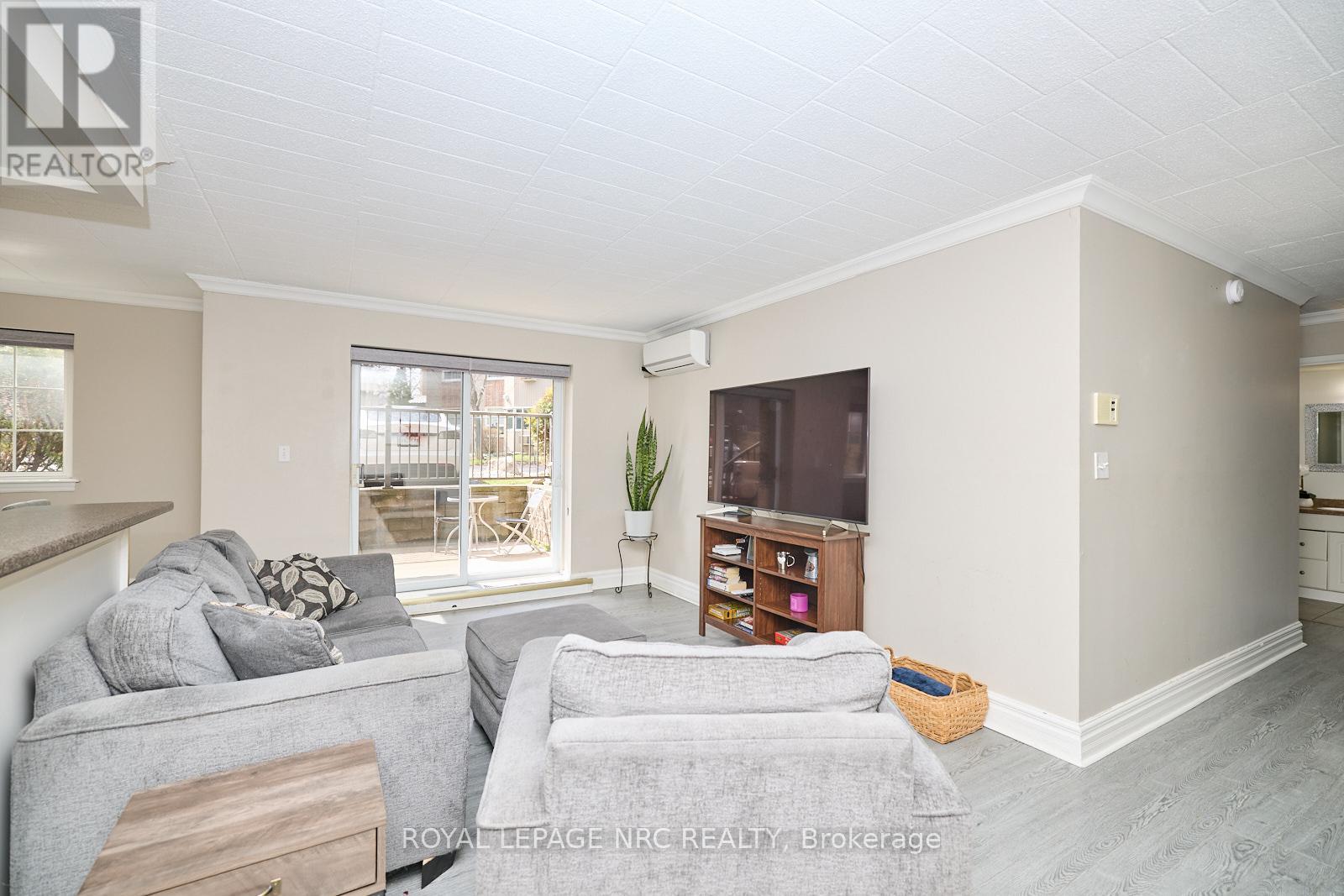 109 - 20 John Street, Grimsby, Ontario  L3M 1X5 - Photo 6 - X13582722