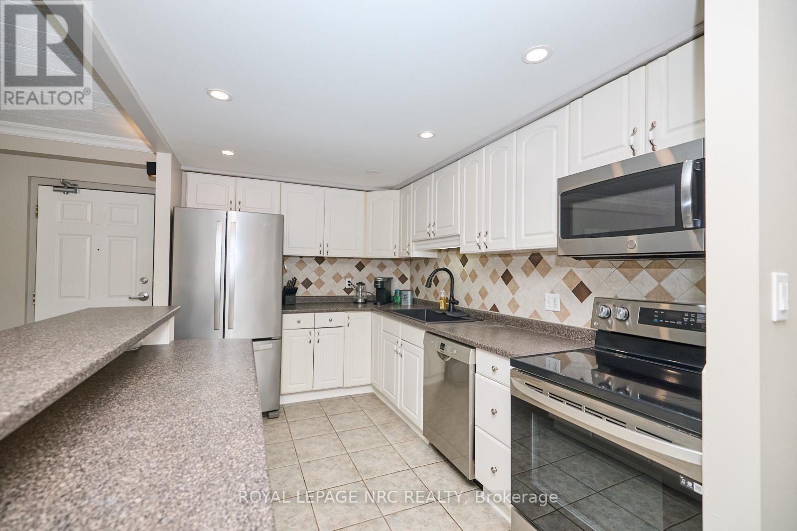 109 - 20 John Street, Grimsby, Ontario  L3M 1X5 - Photo 8 - X13582722