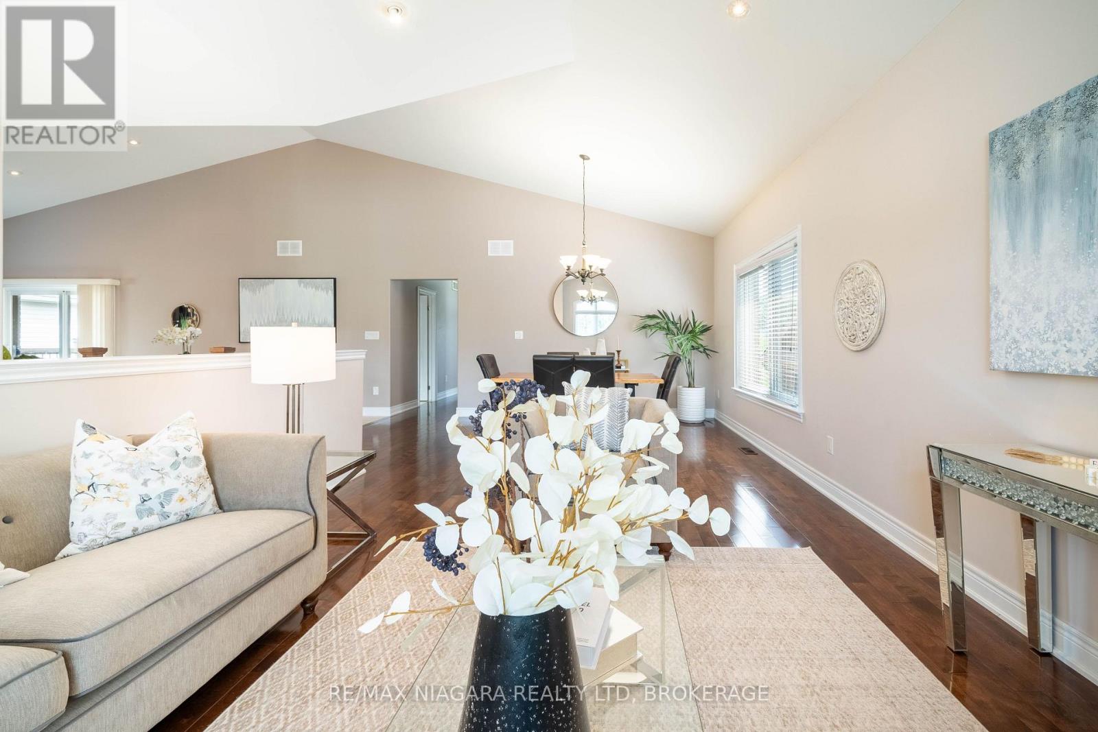 9148 Hendershot Boulevard, Niagara Falls, Ontario  L2H 0E3 - Photo 16 - X13583332